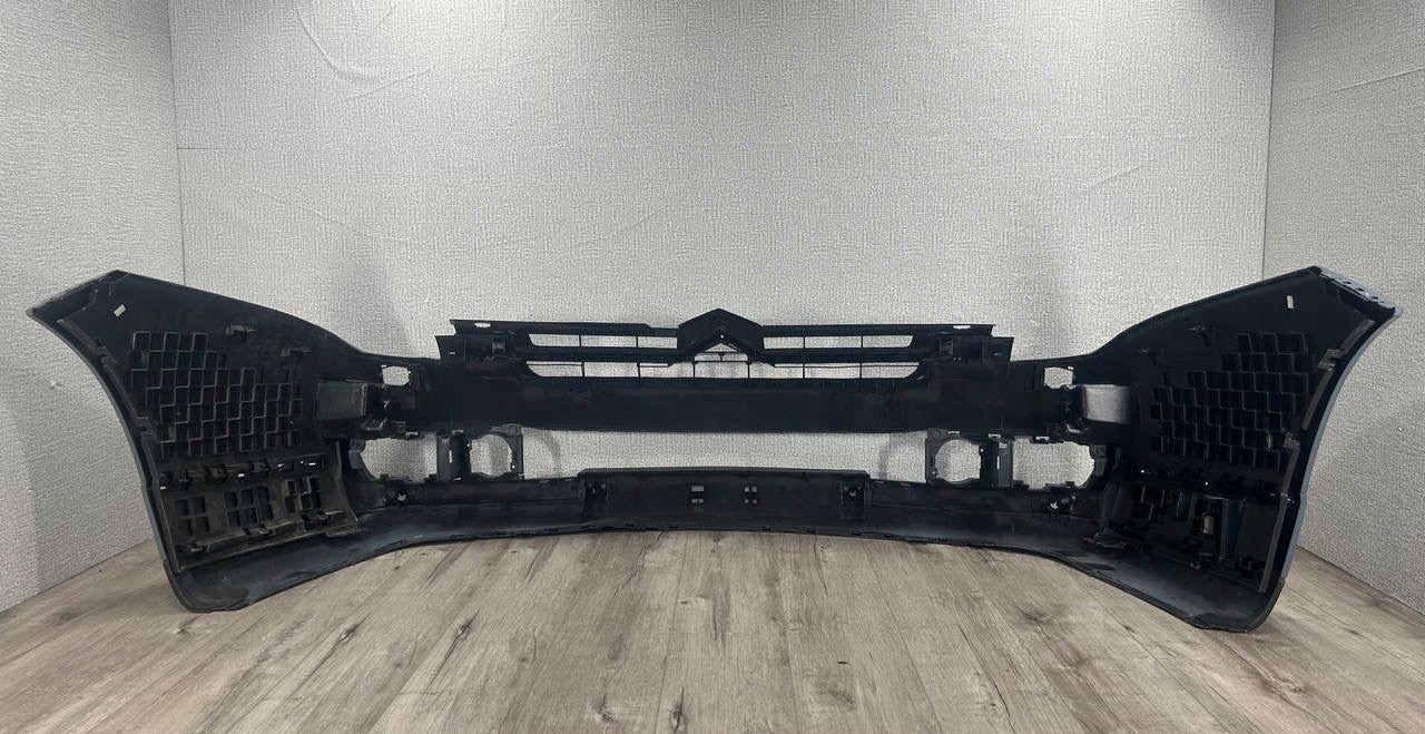 CITROEN C6 a 2005-2012 nárazník předek 9647030577