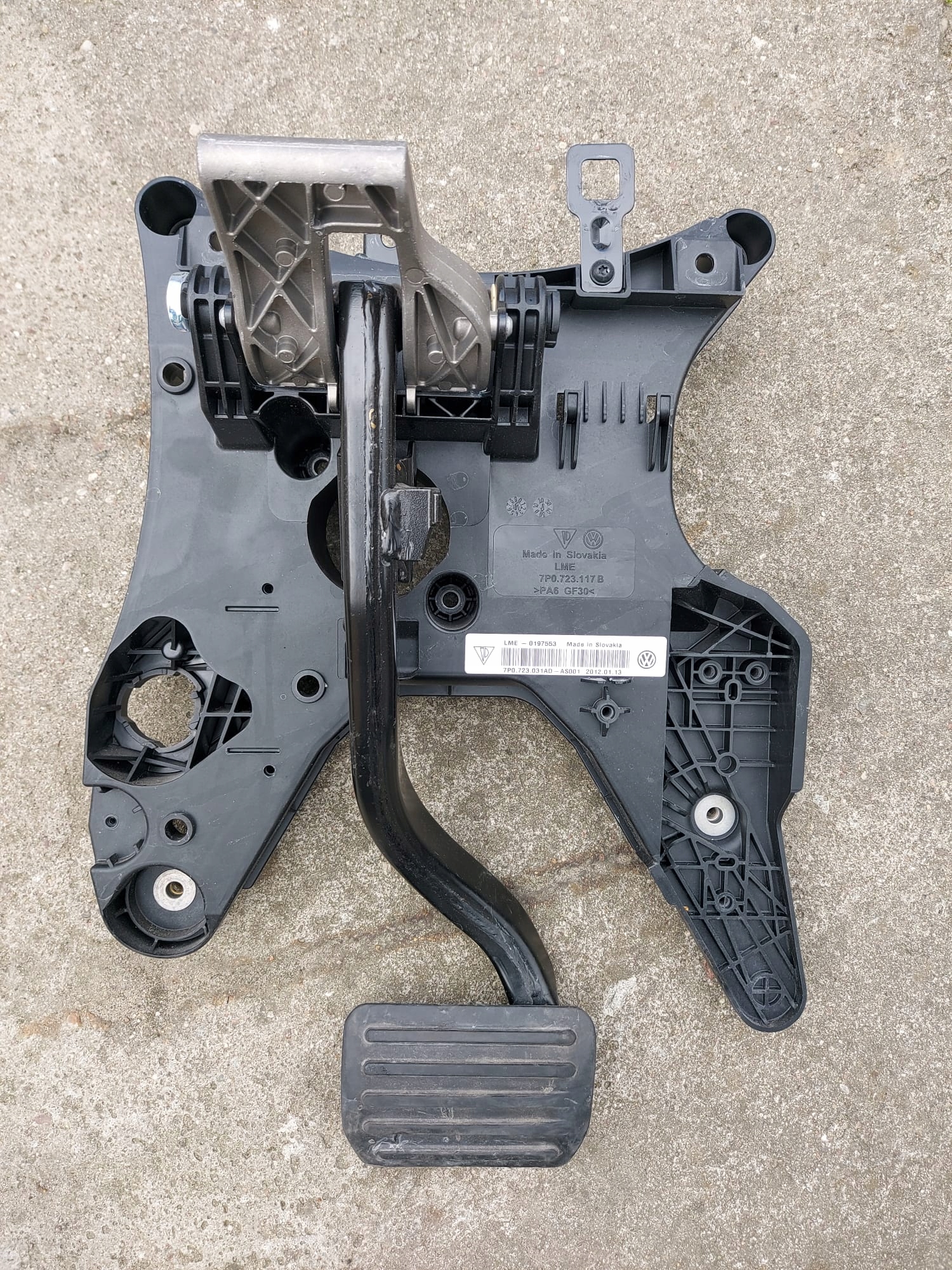 педаль тормоза vw TOUAREG 7P 7P0723031AD
