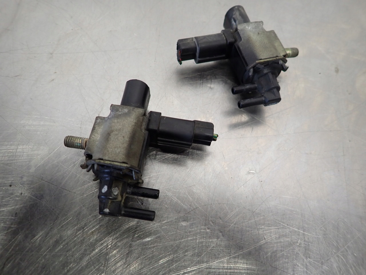 ZAWÓR PODCIŚNIENIA FORD FOCUS MK2 LIFT 2.0