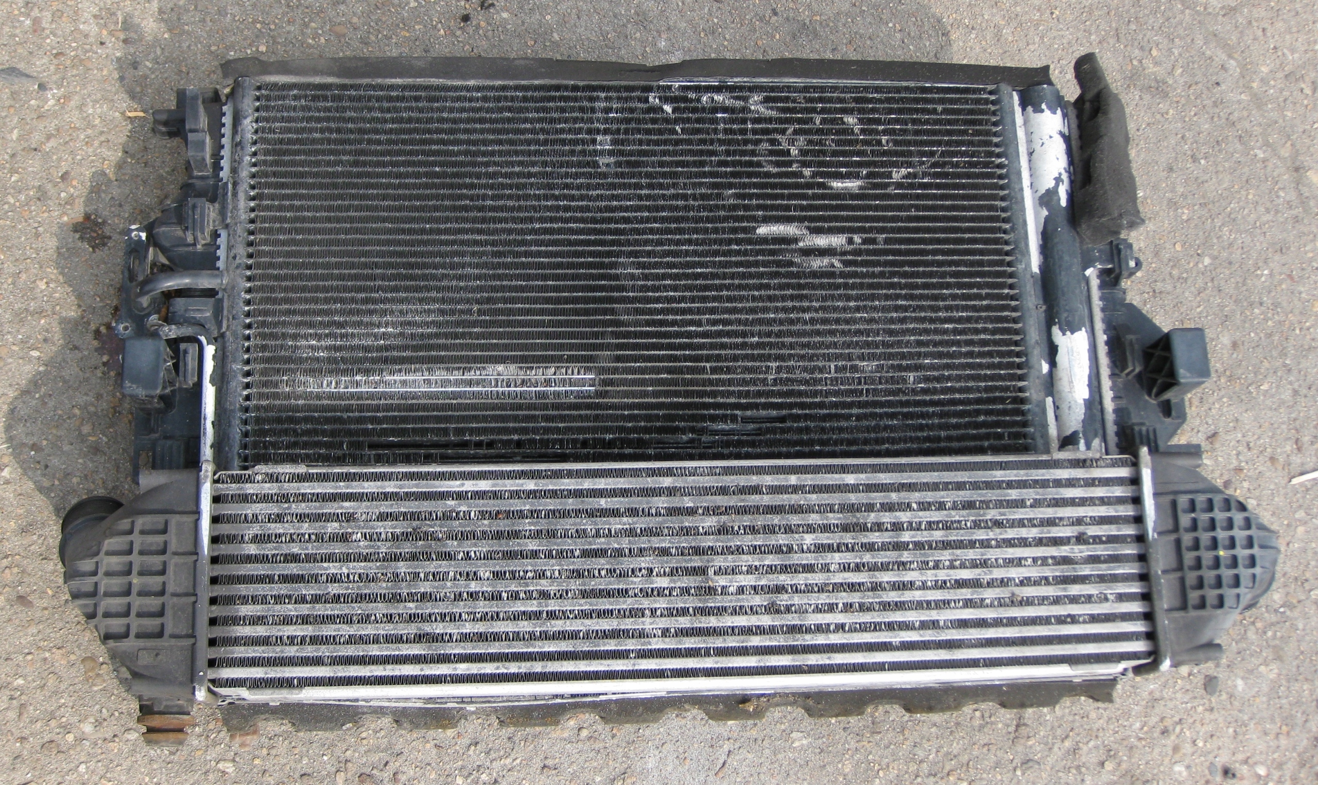 FORD MONDEO MK4 2.0 TDCI 10R radiator complete fan
