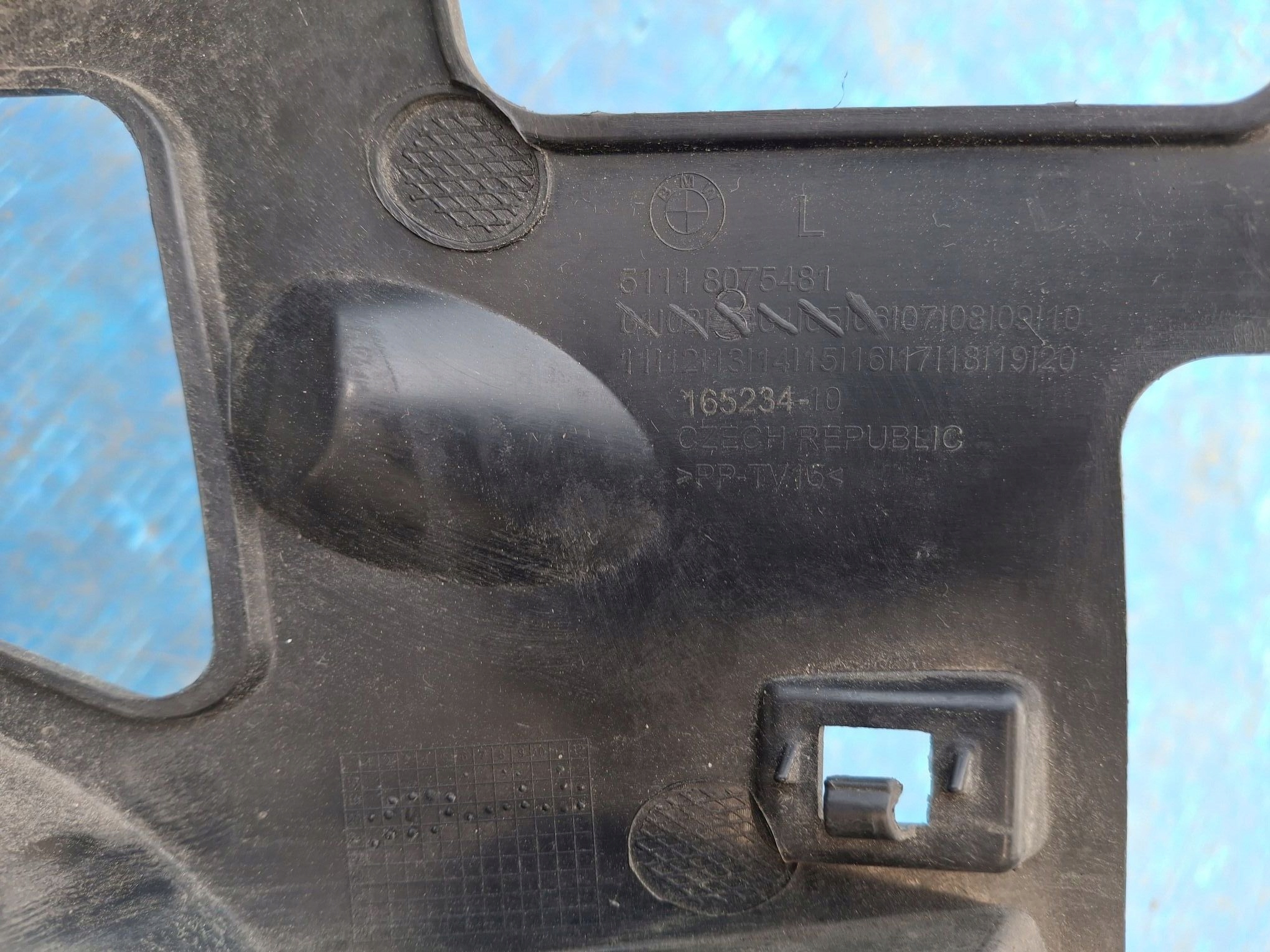 left bumper bracket of the front BMW 2 F44 m-packet 2019->