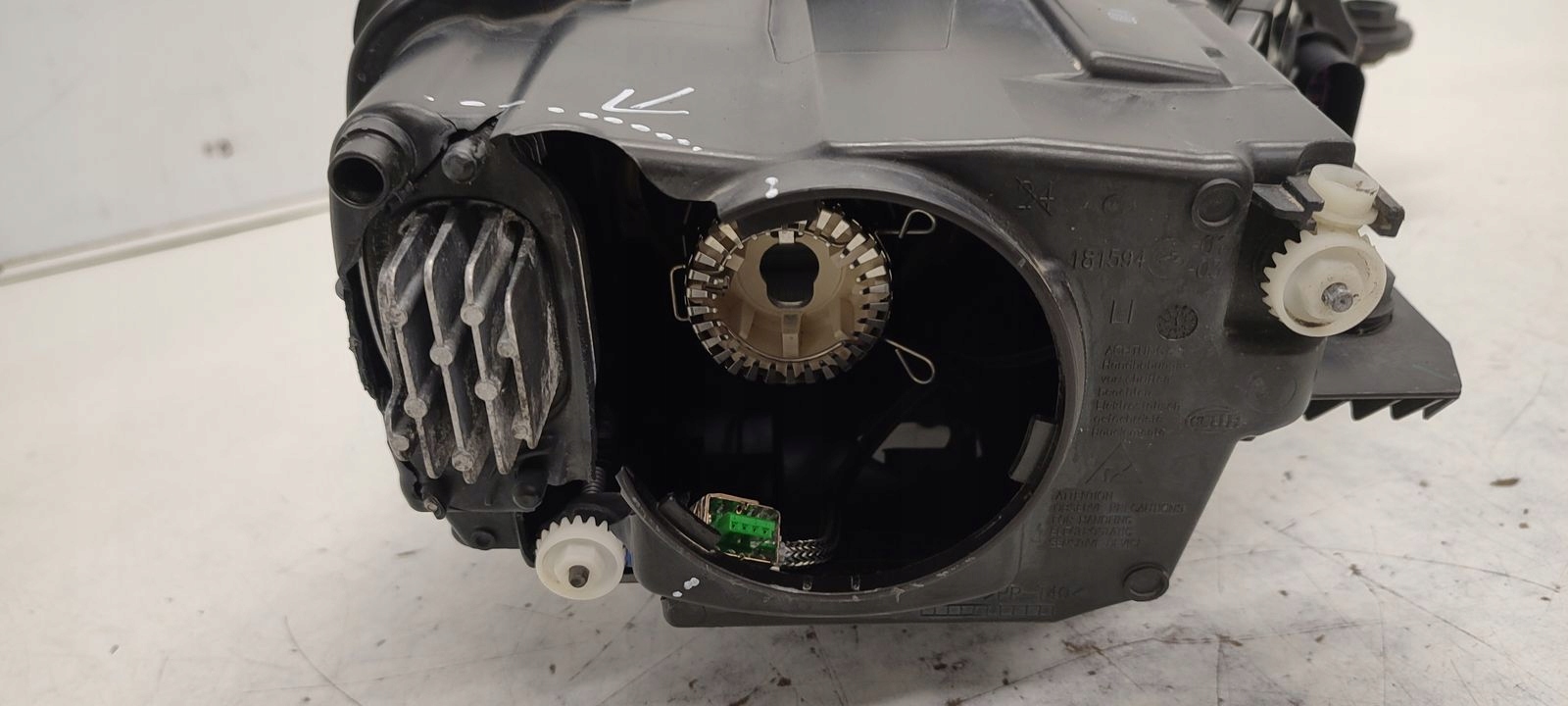 Licht vorne vorne links xenon Audi A3 8V