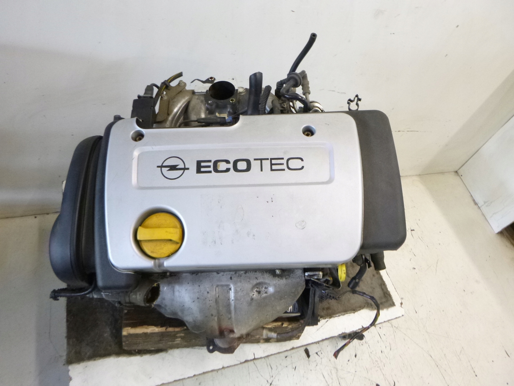 SILNIK Opel Astra G 1.6 X16XEL 98r.