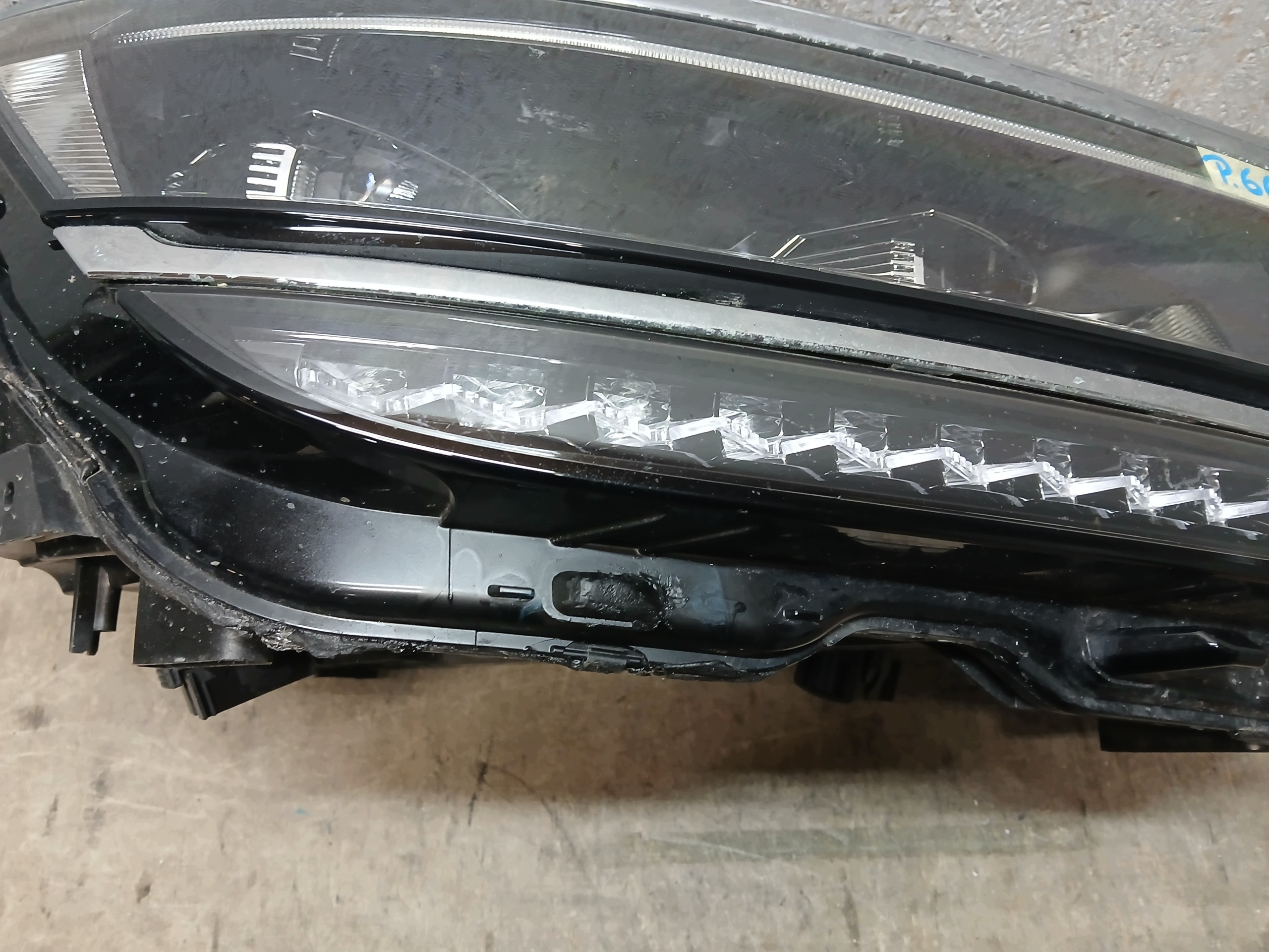 light front right VW TIGUAN II 2 5NA 15-19 FULL LED 5NB91082A