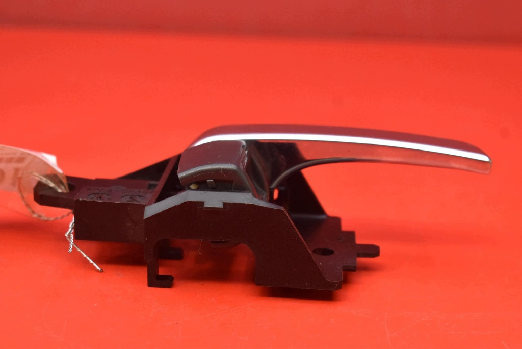 handle inner right front CHROM MITSUBISHI SPACE STAR 2 II LIFT 16-21