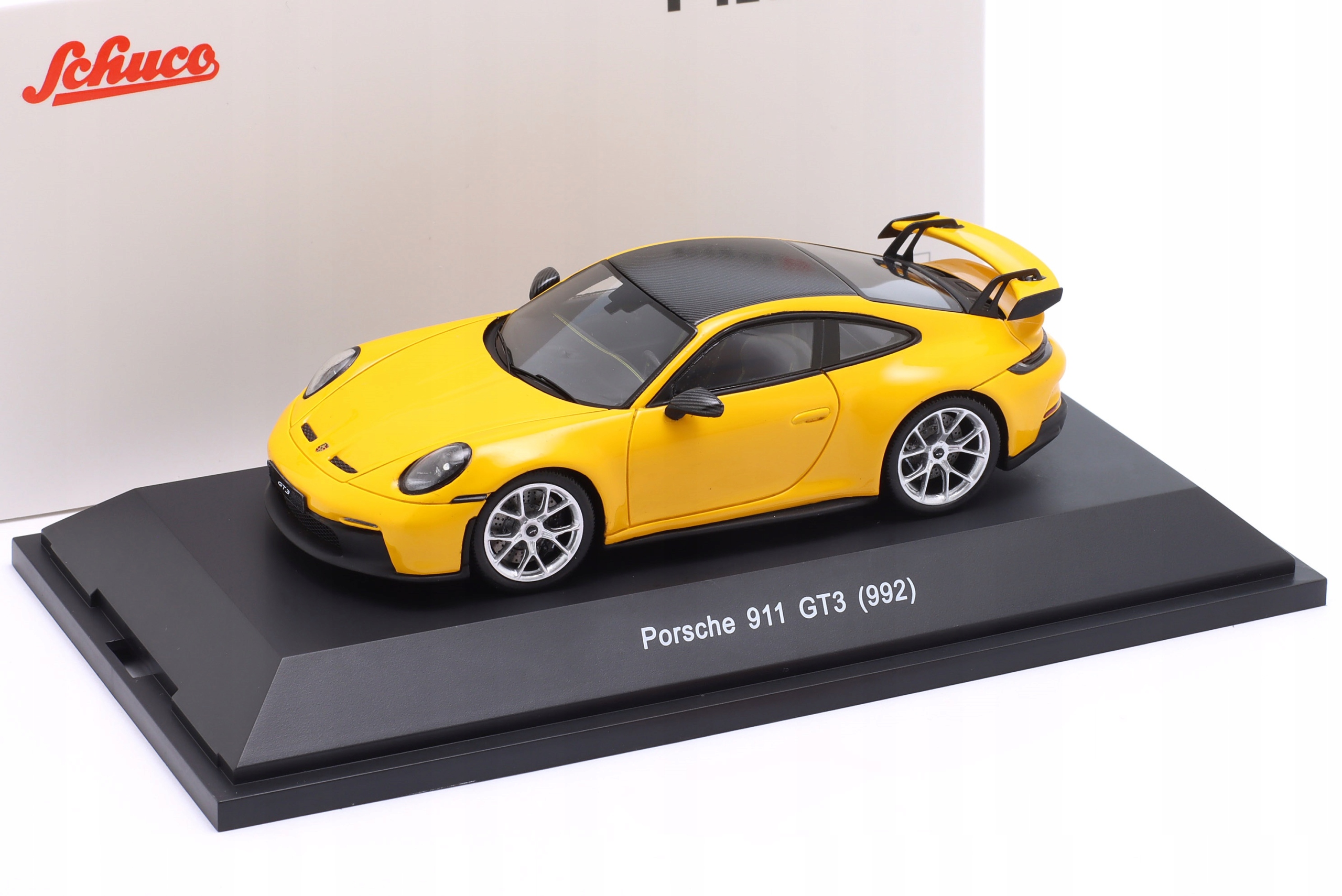 Schuco Porsche 911 (992) GT3 2021 žlutá 1:43