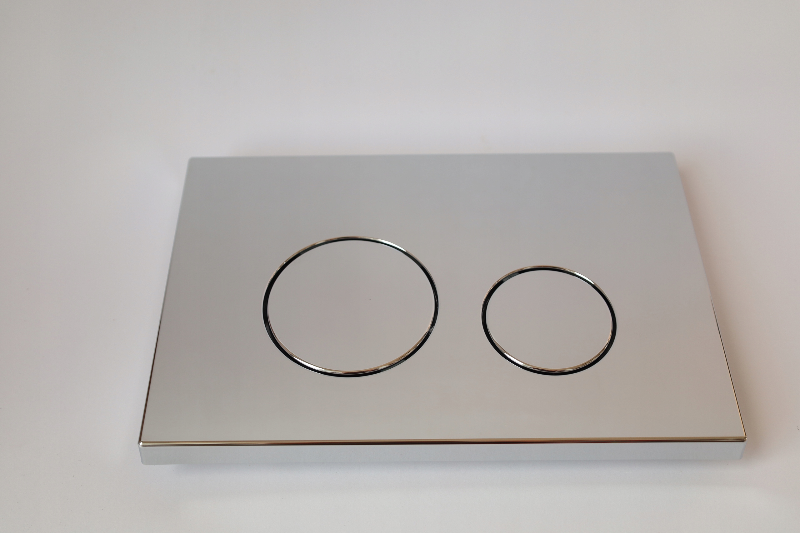 PRZYCISK do WC CHROMOWANY KKPOL OKRĄGŁE PRZYCISK Marka Kk-Pol