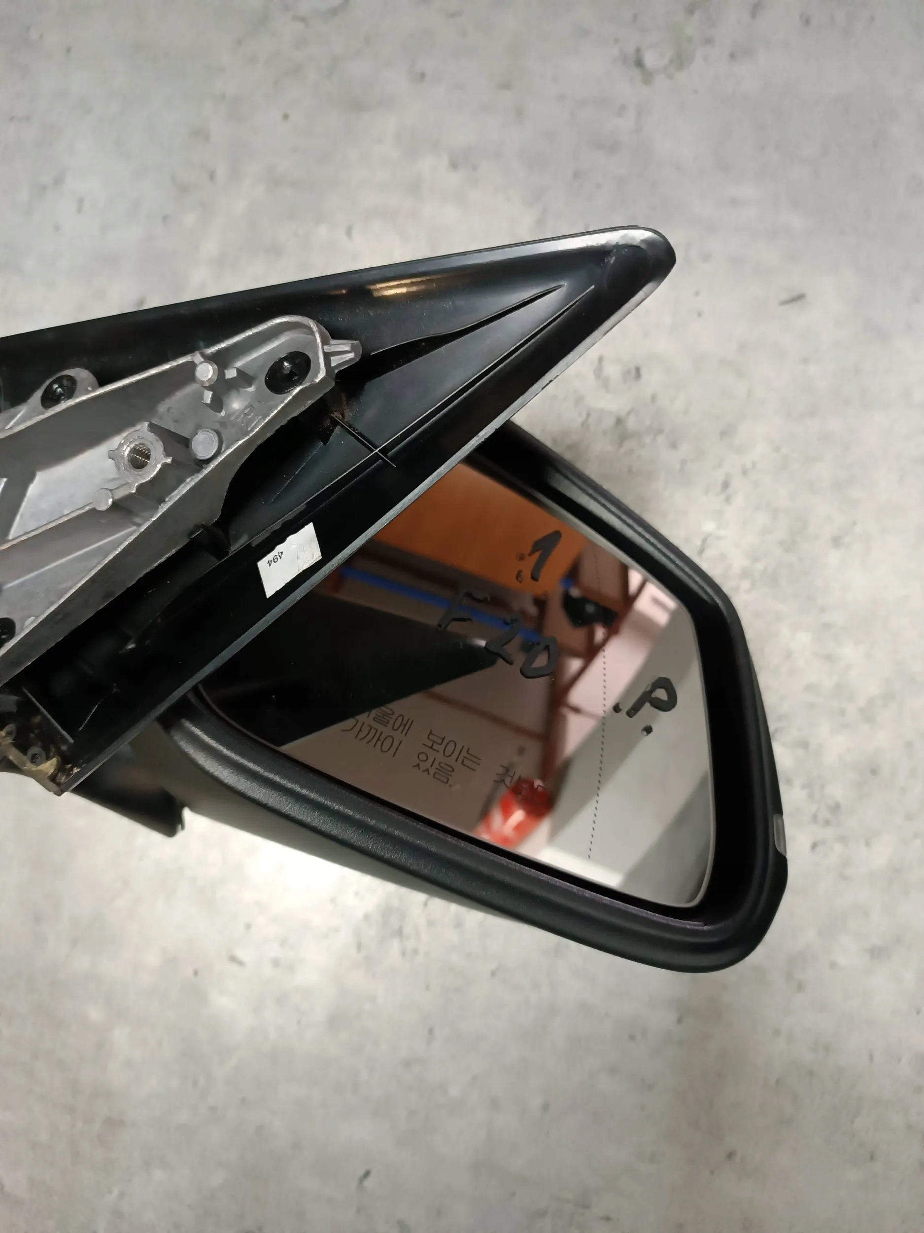 BMW 1 F20 F21 LUSTERKO PRAWE 5PIN KOL.A300 Numer katalogowy części PRI1876