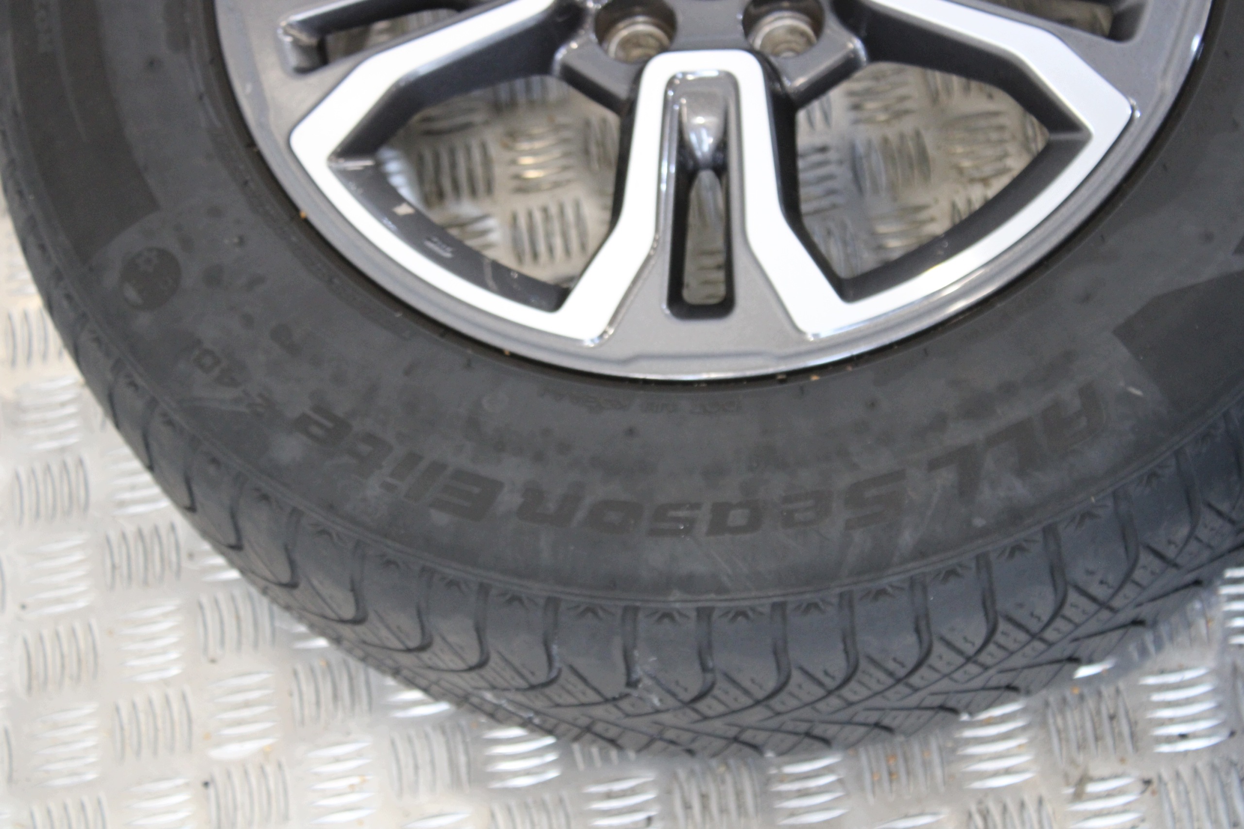 wheels discs discs 215/65 R16 JEEP RENEGADE