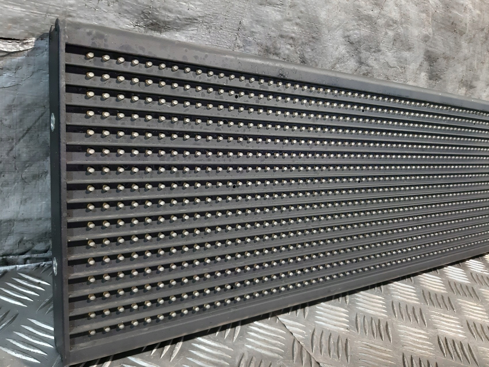 Schermo AESYS HG 4/10.120x16/1 YW SLIM2 EVOBUS