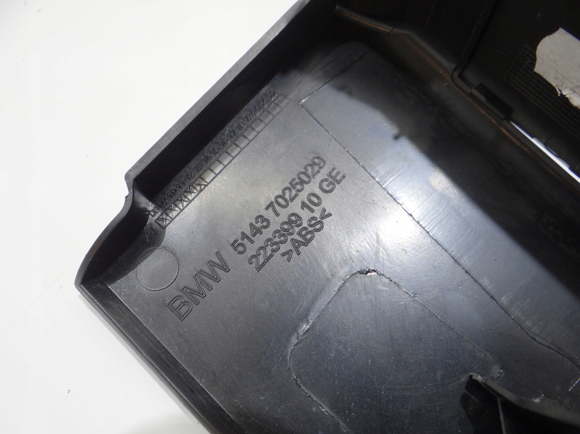 kryt SLUPKA PRAHU levá BMW 5 E60 E61 EU 7025029 (16392671) EU
