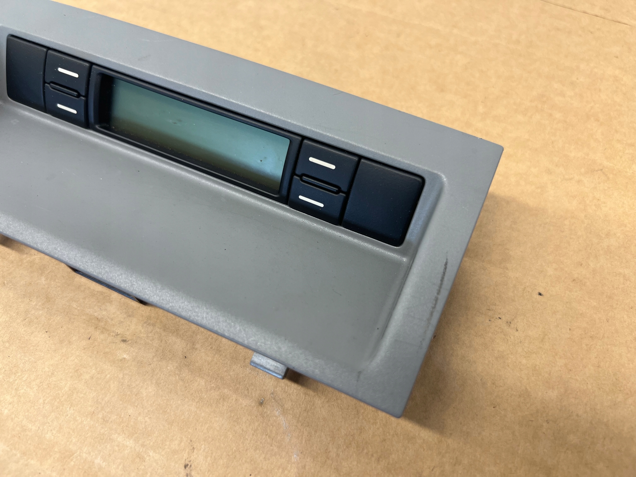 VW Touareg and control panel webasto 7L6919044S