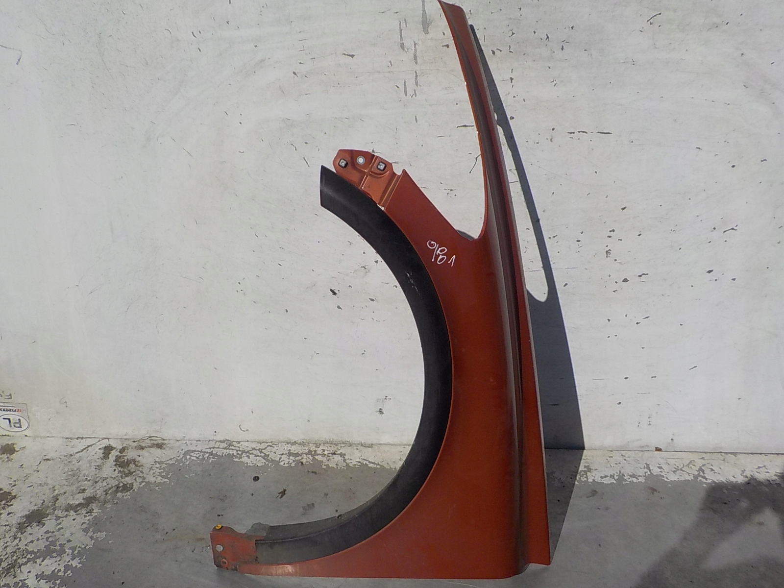 981 VOLVO C30 LIFT fender left front front
