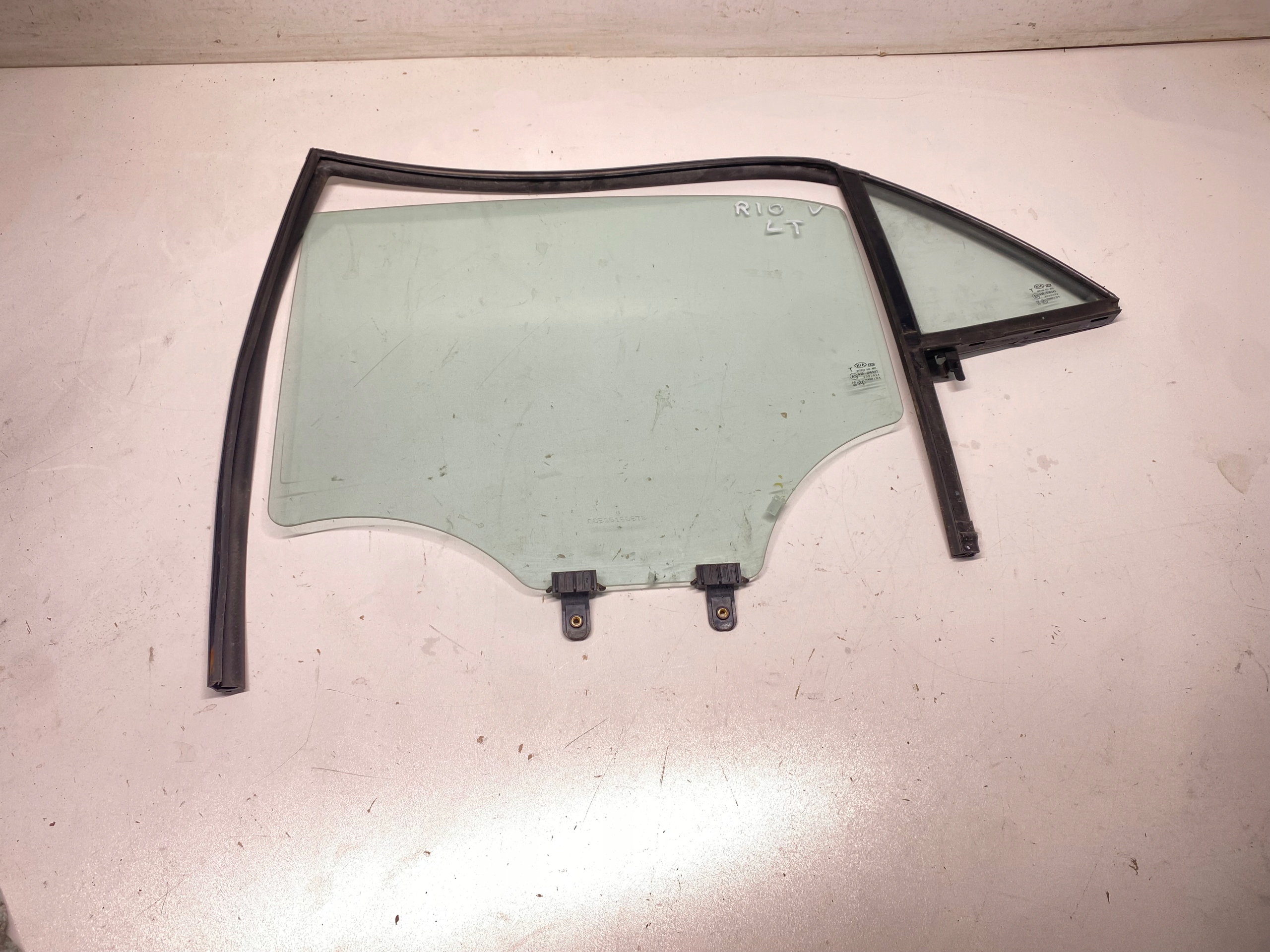 KIA RIO IV V window door left rear part rear 17-22
