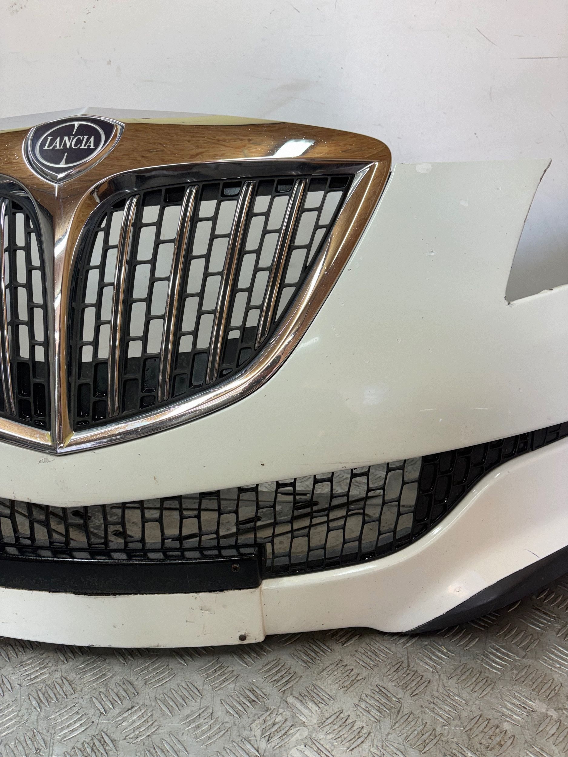 bumper front front LANCIA DELTA III