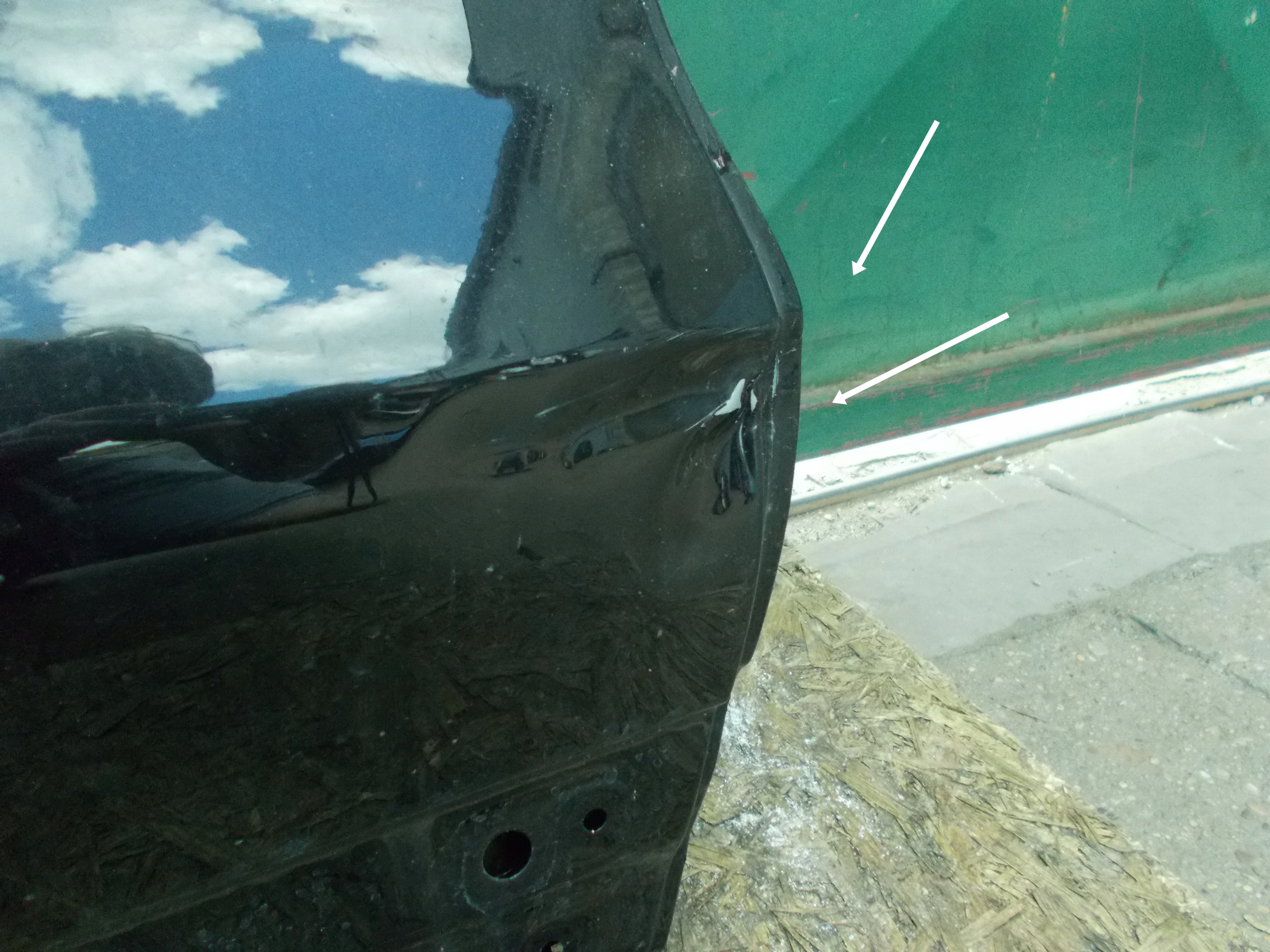 JAGUAR F-PACE door right rear. right rear part
