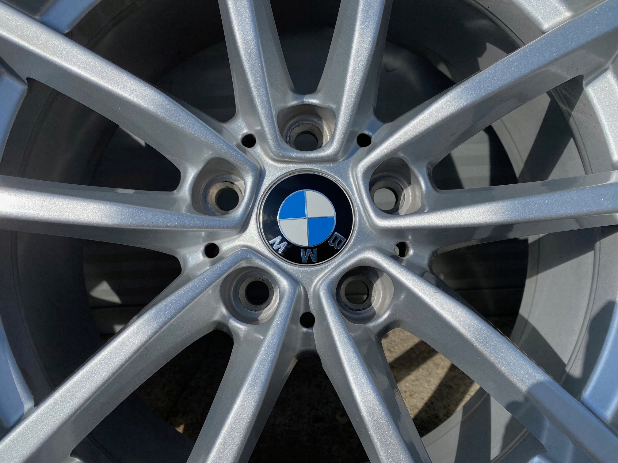 OEM felgi 3 G20 G21 17 V778 + czujnik rdc Szerokość opony 225 mm