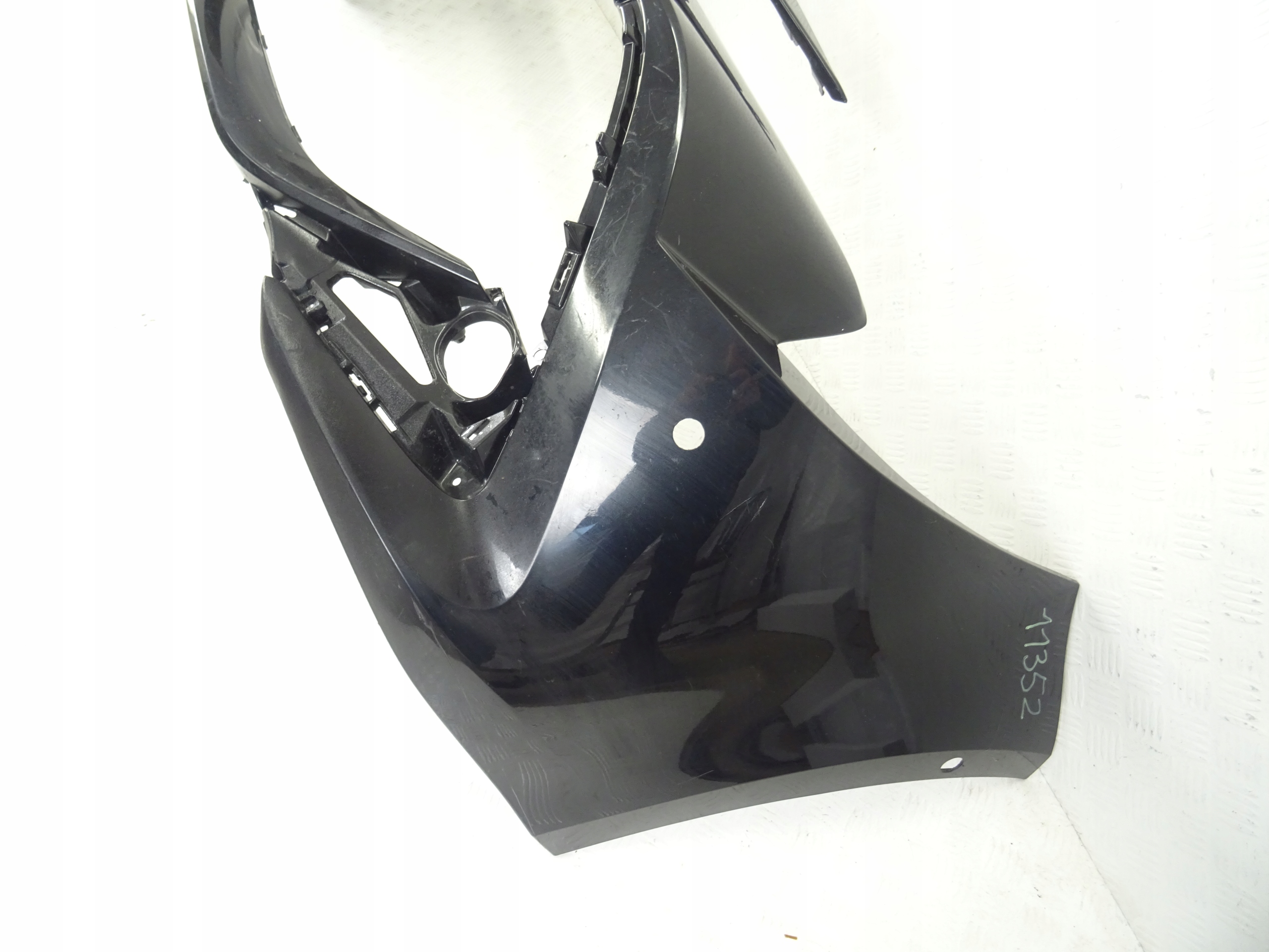 Toyota Corolla 18- bumper front przedn new MODEL