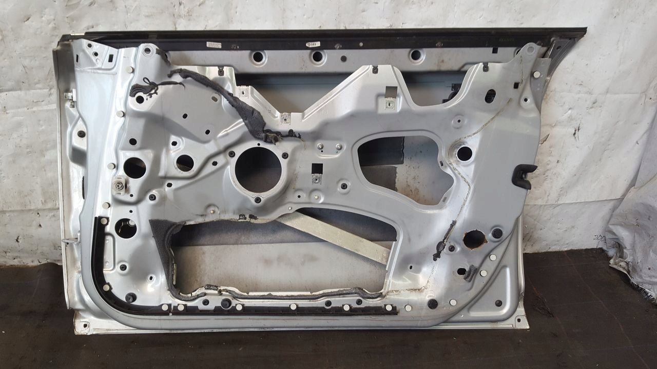door front front right Audi A6 C6 LY7W