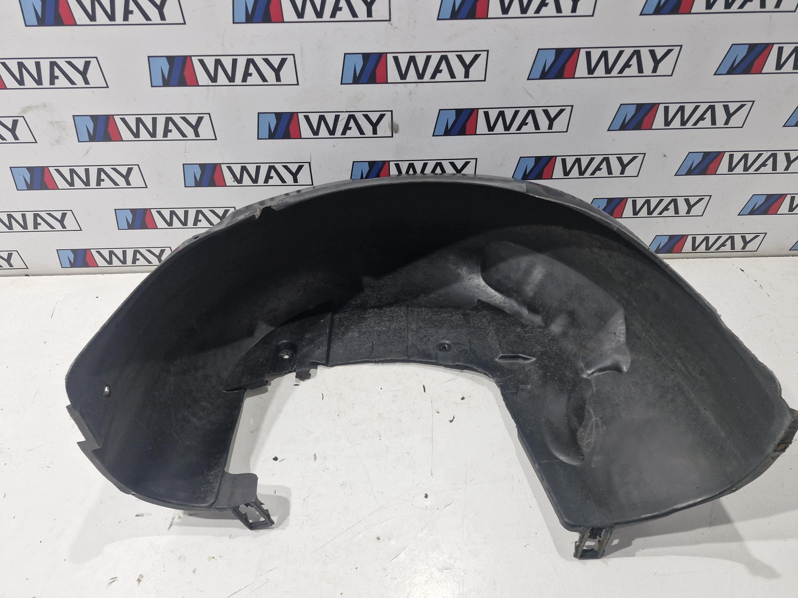 8192782 BMW E39 KOMBI mudguard right rear part TYLNIE