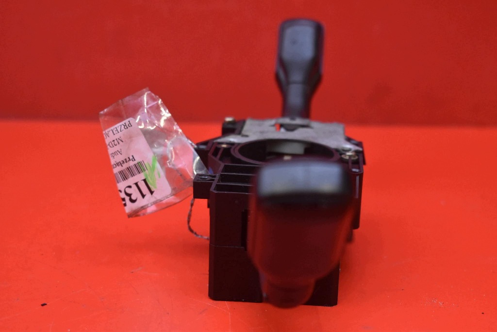 commande levier commodo sous volant PAJAK 4D0953513D AUDI A4 B5 berline 94-99