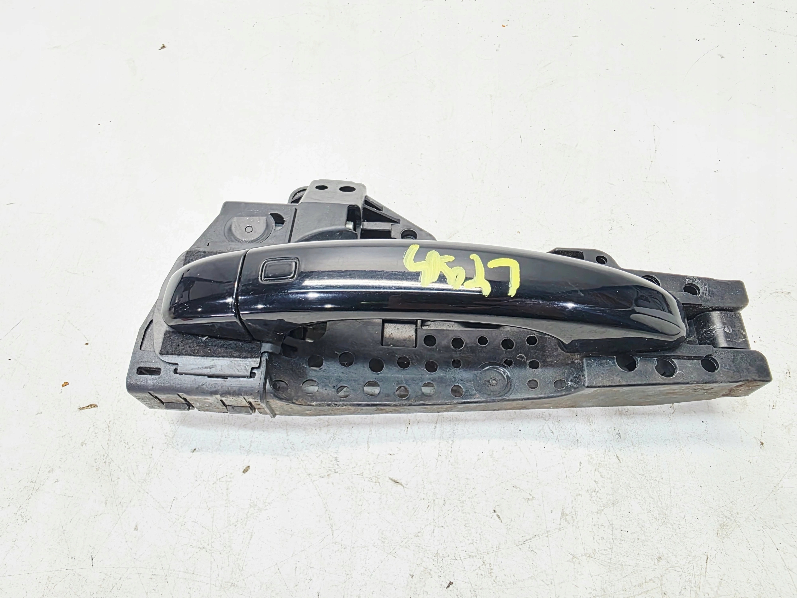 Türgriff Tür links vorne oder heck AUDI Q3 8U 8U0837885 LY9B