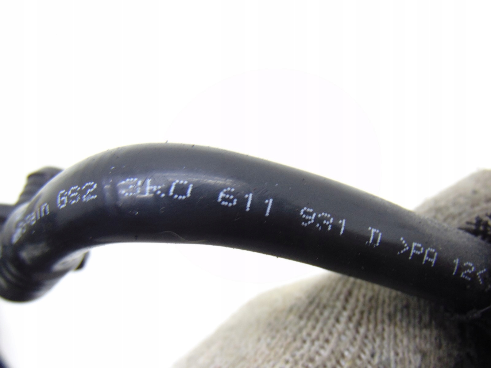 prijenos vode AUDI A4 B8 A5 8T 2.0 TDI 8K0611931D