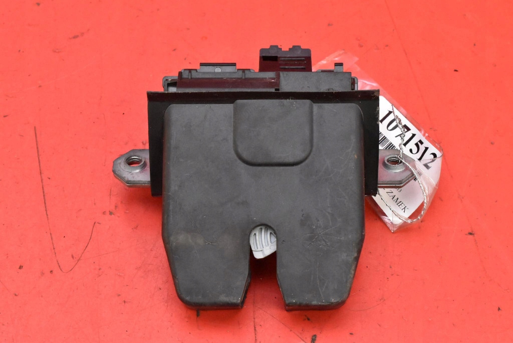 lock bonnet rear part boot 8M51-R442A66-CB FORD KUGA MK1 08-13