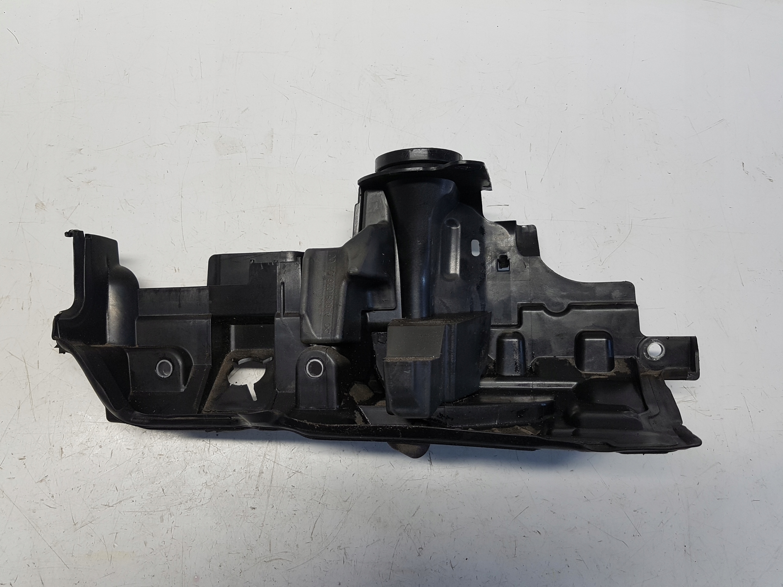 MERCEDES w177 motor cover 175B10326R