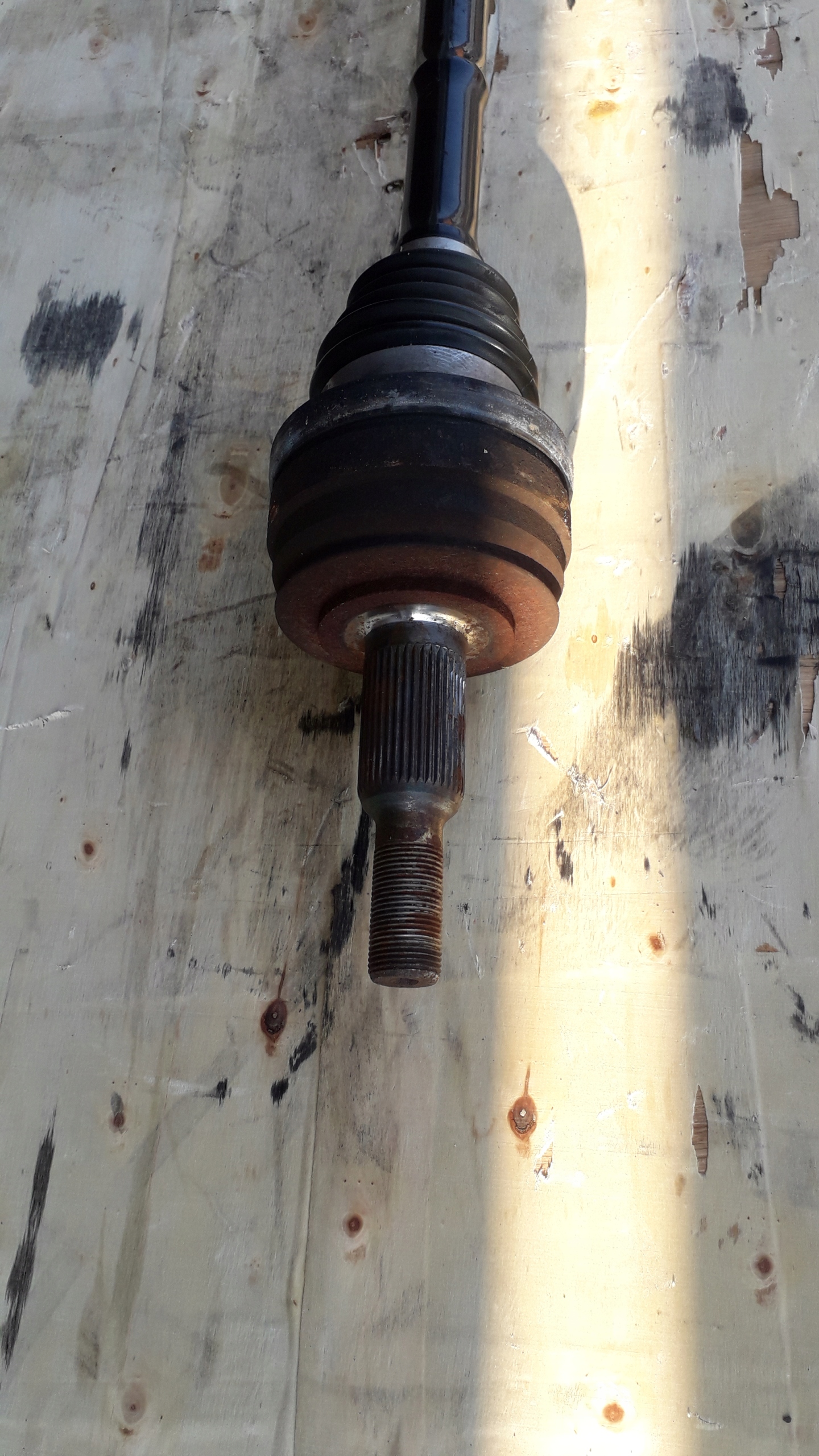 VW T6 2,0 TDI semi-axis rear part right SYNCRO 7E0501202