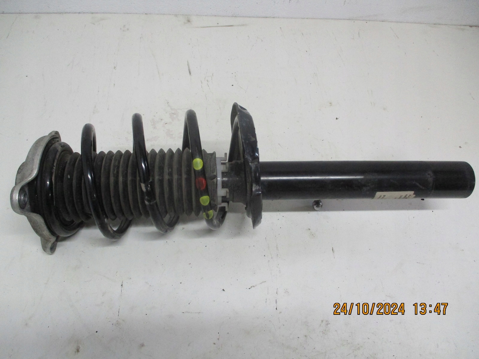AMOR shock absorber MERCEDES EQA A2433208900 A2433209000 front