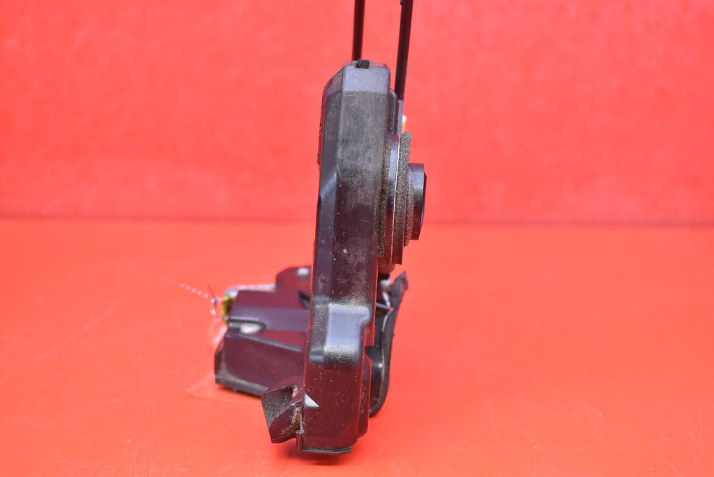 lock door left front front EU DAIHATSU SIRION 2 II M300 5D HB 07-13