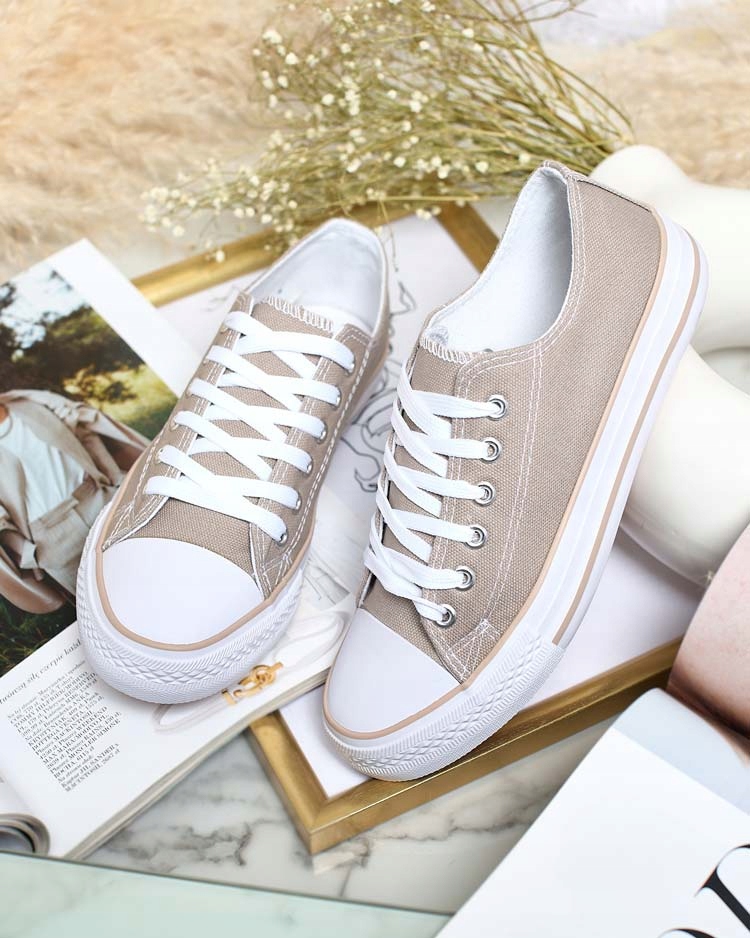 JASNOSZARE TRAMPKI DAMSKIE OGISEA 38 Kolor szary