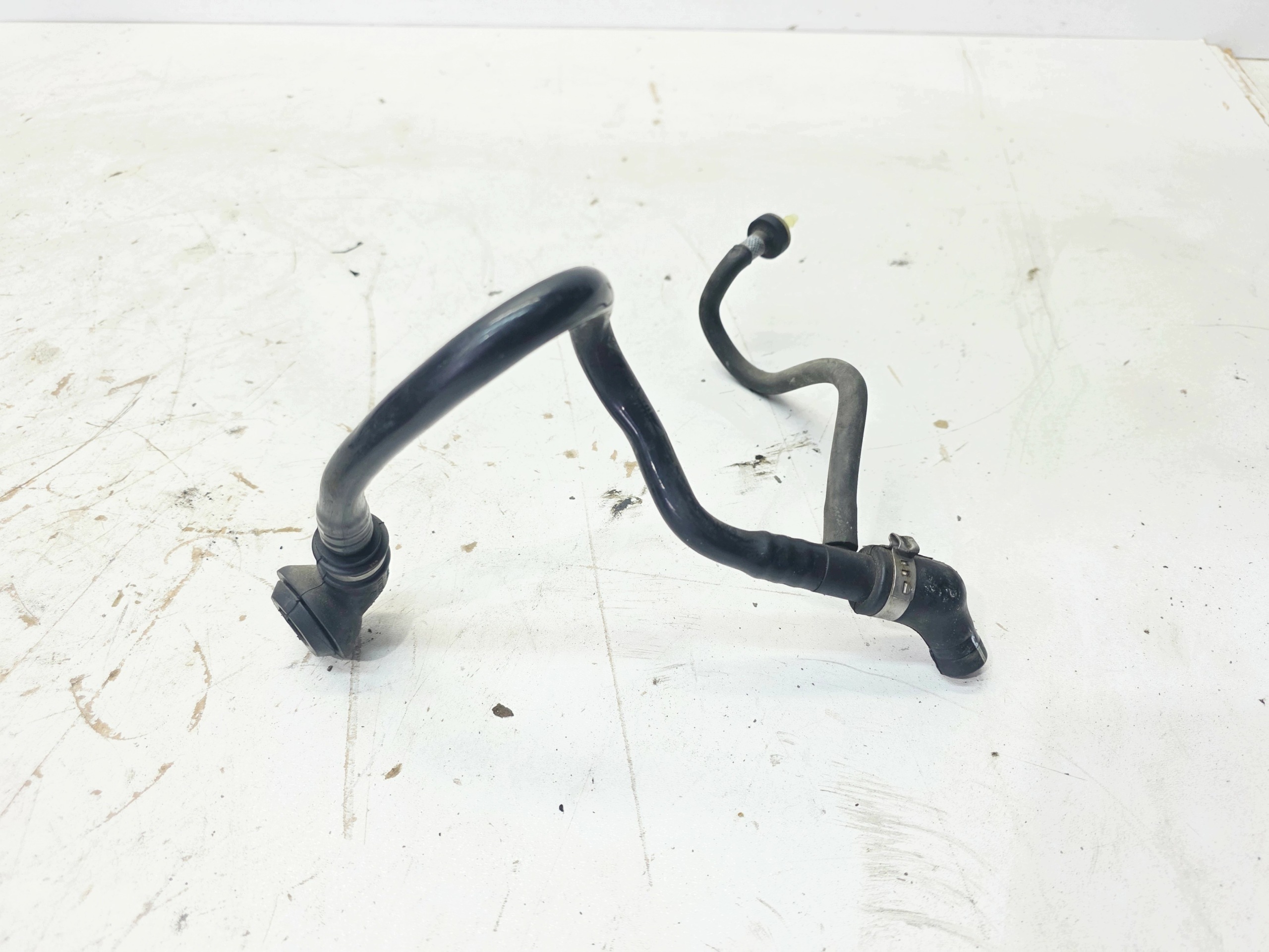 crijevo prijenos vakum serva AUDI A4 B8 A5 8T 8K0611931BT