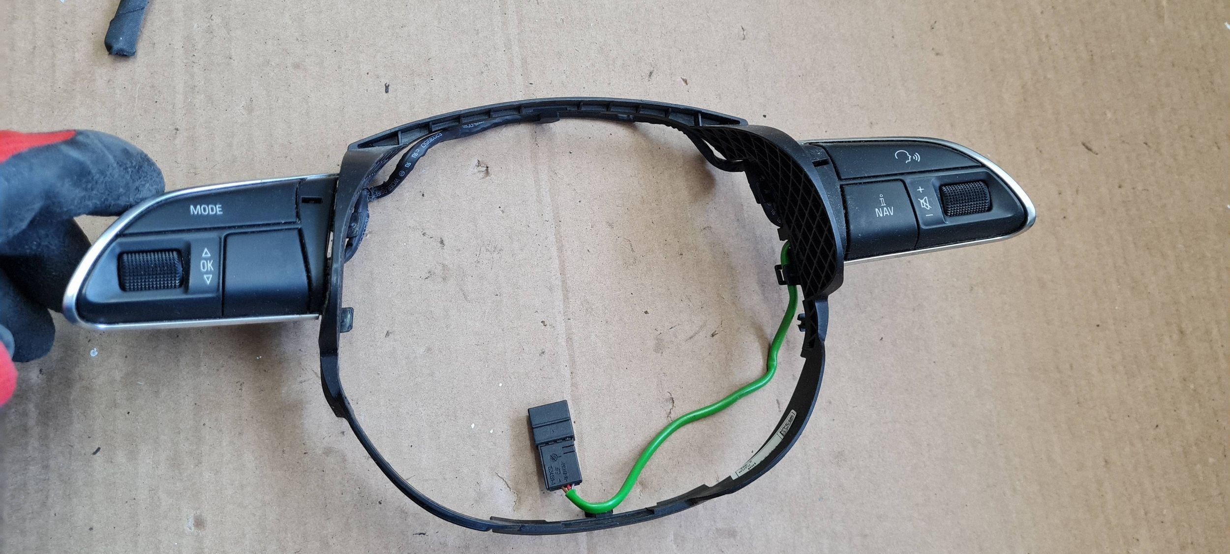 A4 B8 LIFT Commandes Volant MULTIFUNKCJI 4L0951523C A5 8T Q5 8R