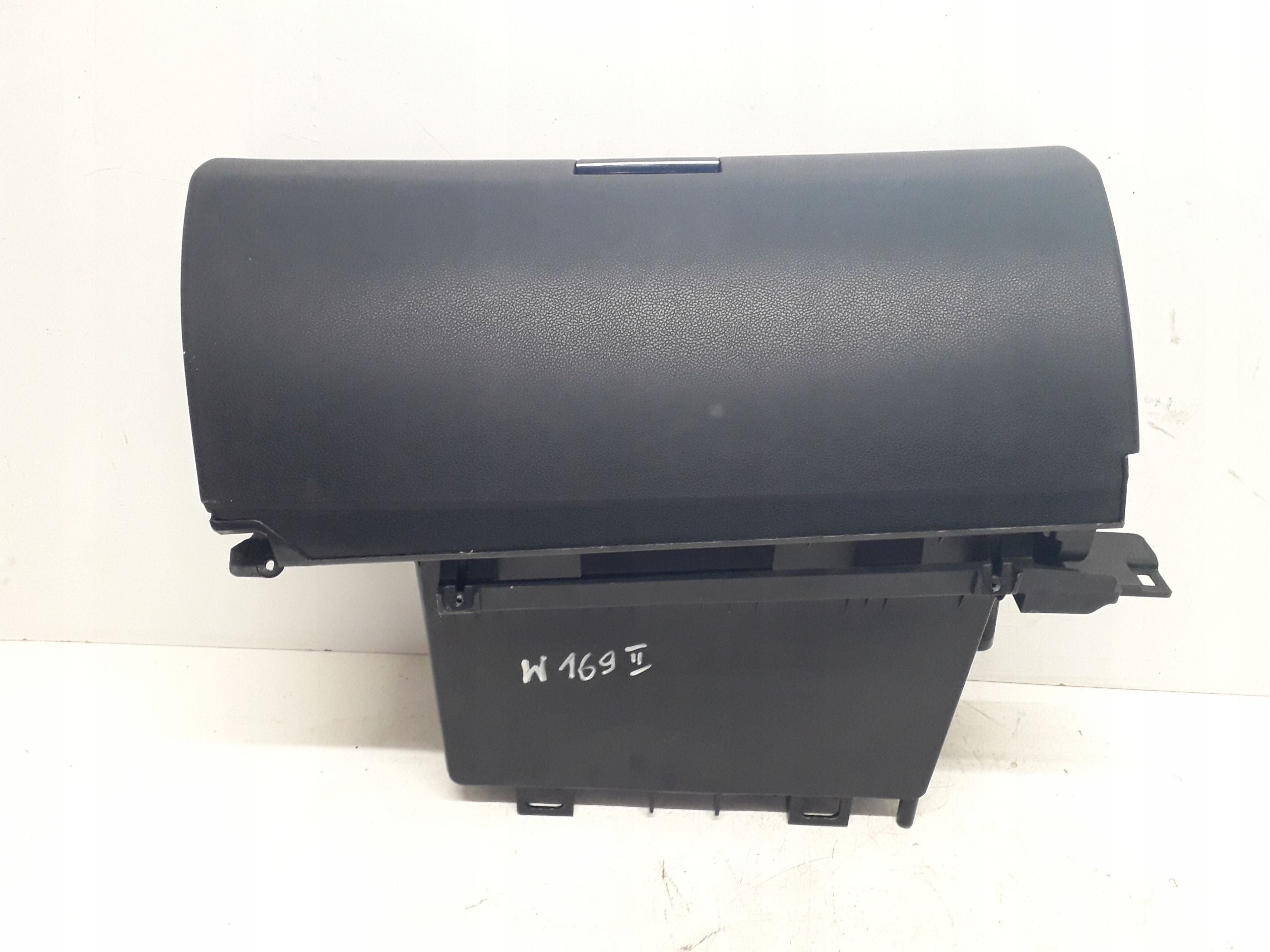 MERCEDES A W169 04-12 SCHOWEK PASAŻERA + ZMIENIARKA CD