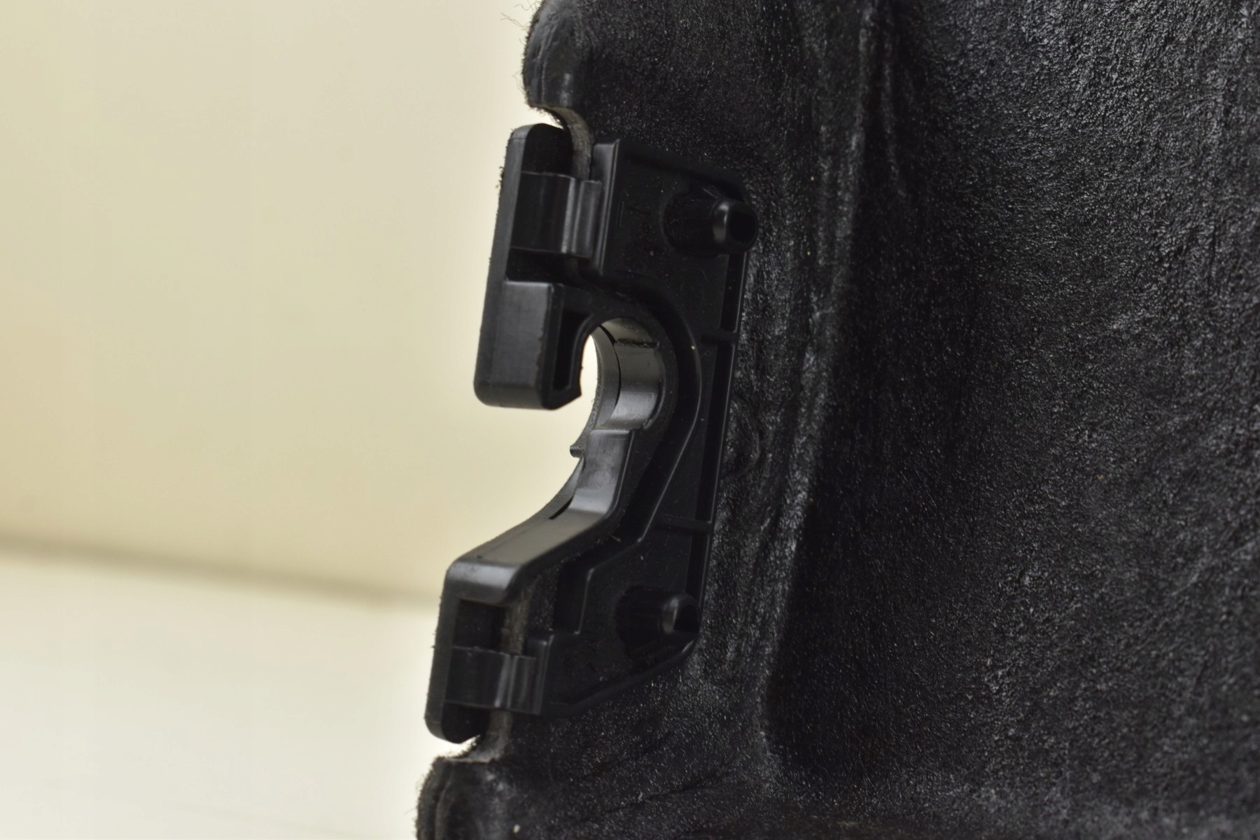plato kufru MAZDA 3 II HATCHBACK 5D BBN9-68310 2009r.