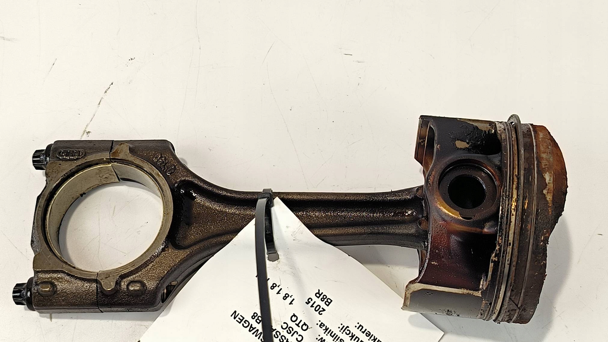 piston VOLKSWAGEN PASSAT B8