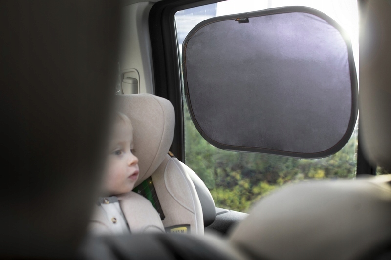 BESAFE OSŁONKI PRZECIWSŁONECZNE NA SZYBĘ 2 SZT Kod producenta BS511022