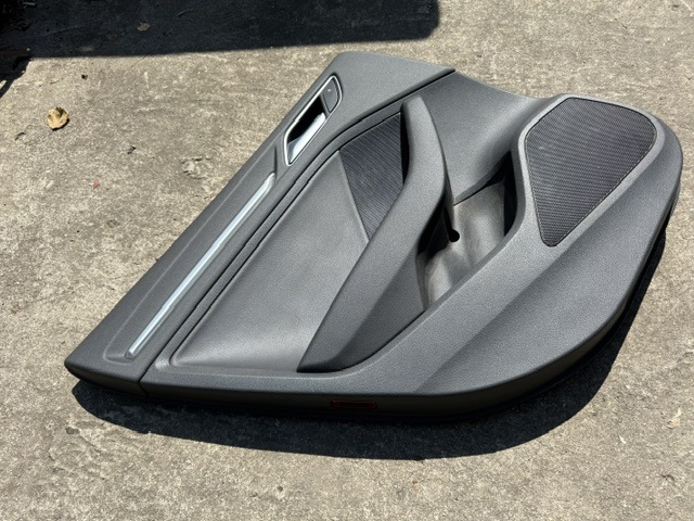 AUDI A3 8V sedan side door upholstery left rear part