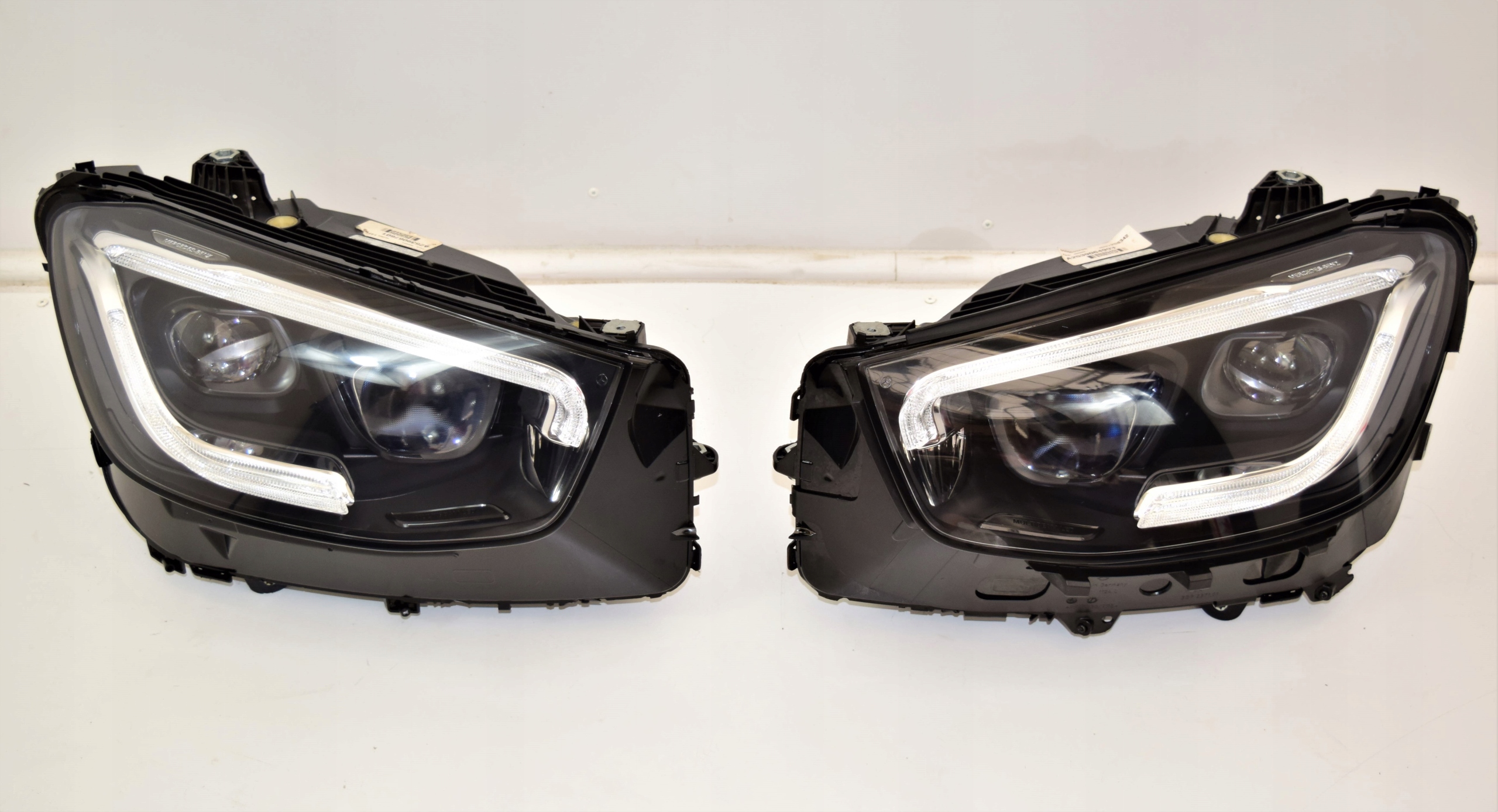 MERCEDES GLC W253 ФАРА МНОГОЛУЧЕВОЙ РЕСТАЙЛІНГ LED КОМПЛЕКТ