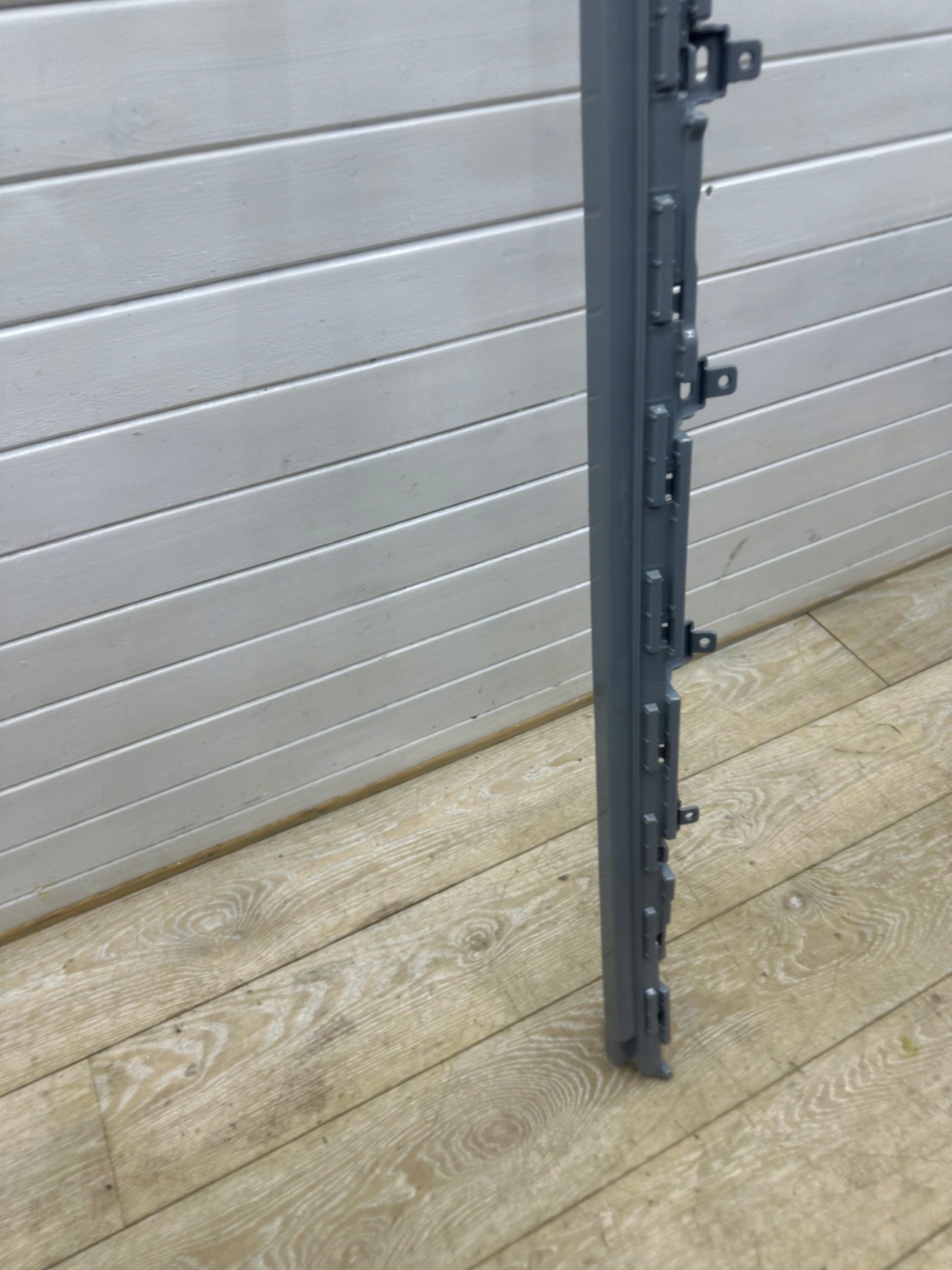 moulding threshold left BMW 7 G70 i7 Electryk E Drive 22