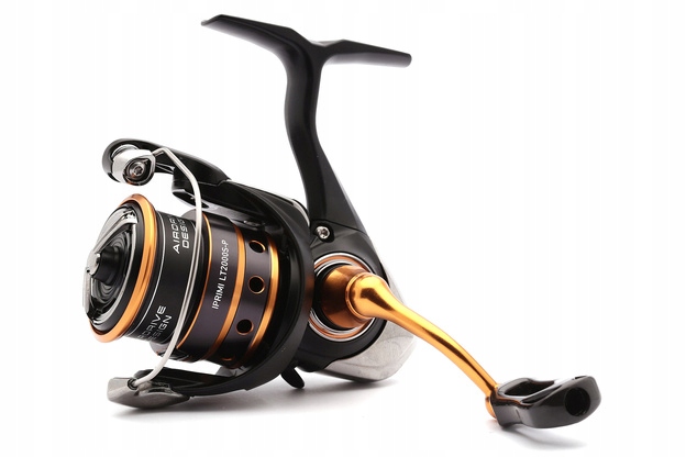 Spinningový naviják Daiwa 24 Iprimi Lt 1000S-P Daiwa.