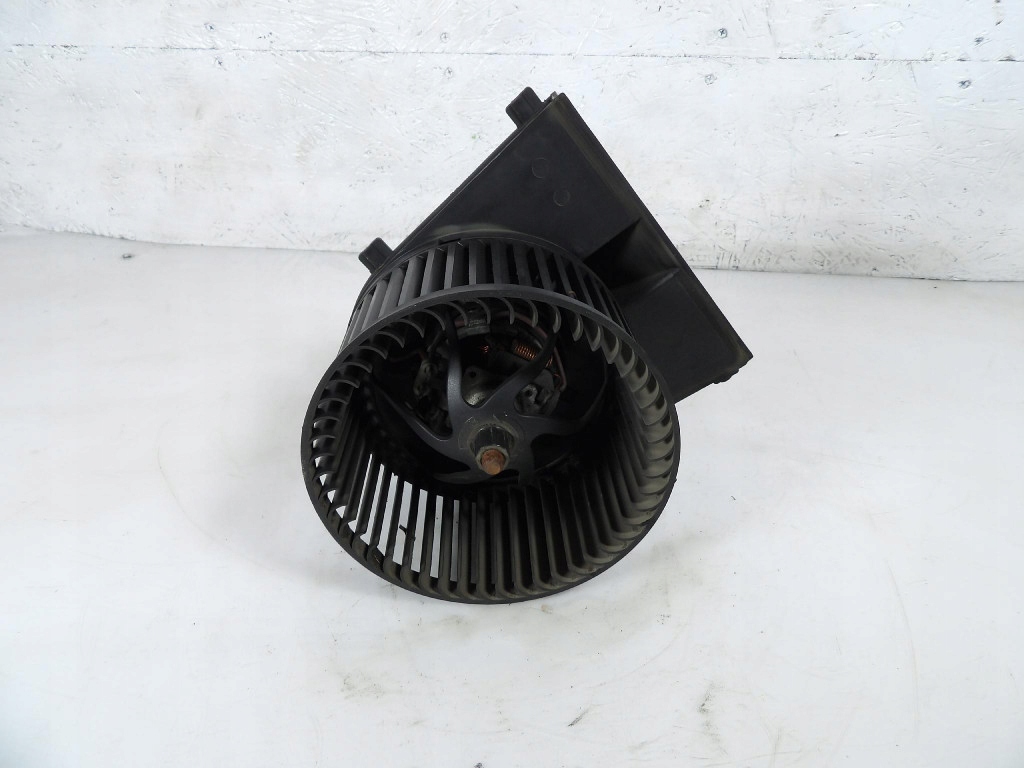 VW GOLF 4 heating air 1J1819021B