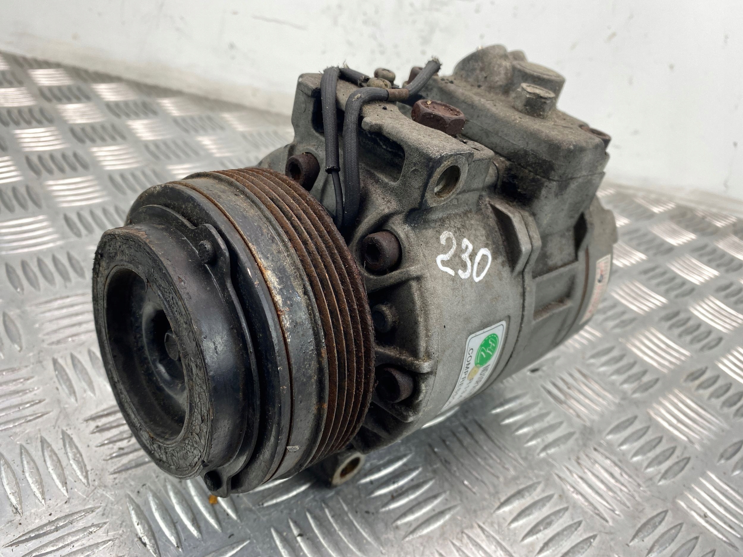 kompresor klimatizaci BMW E71 9205096 3.0 ND10PA17C