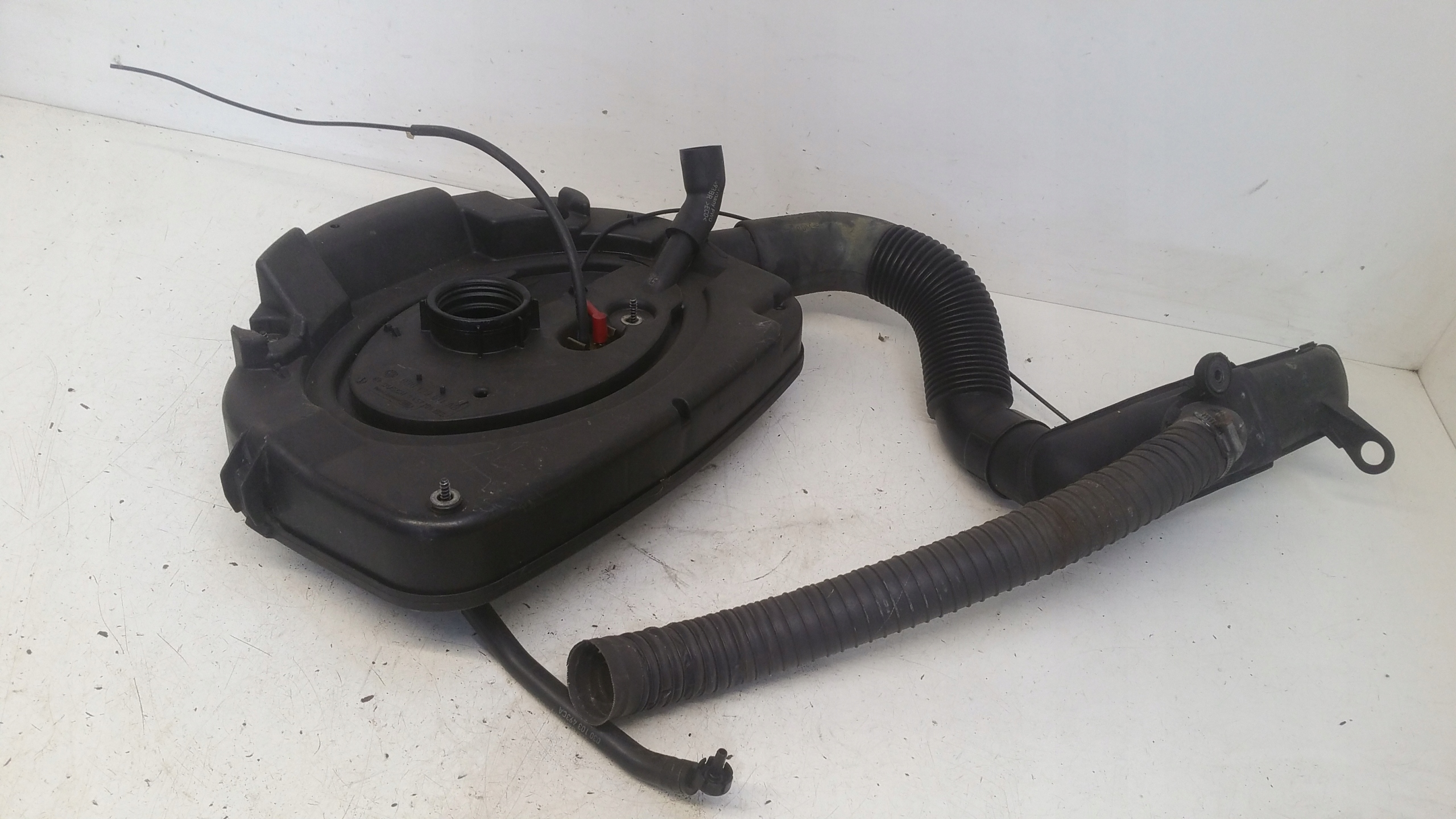 Gehäuse filter luft doloty 030129611AB Renault Clio II