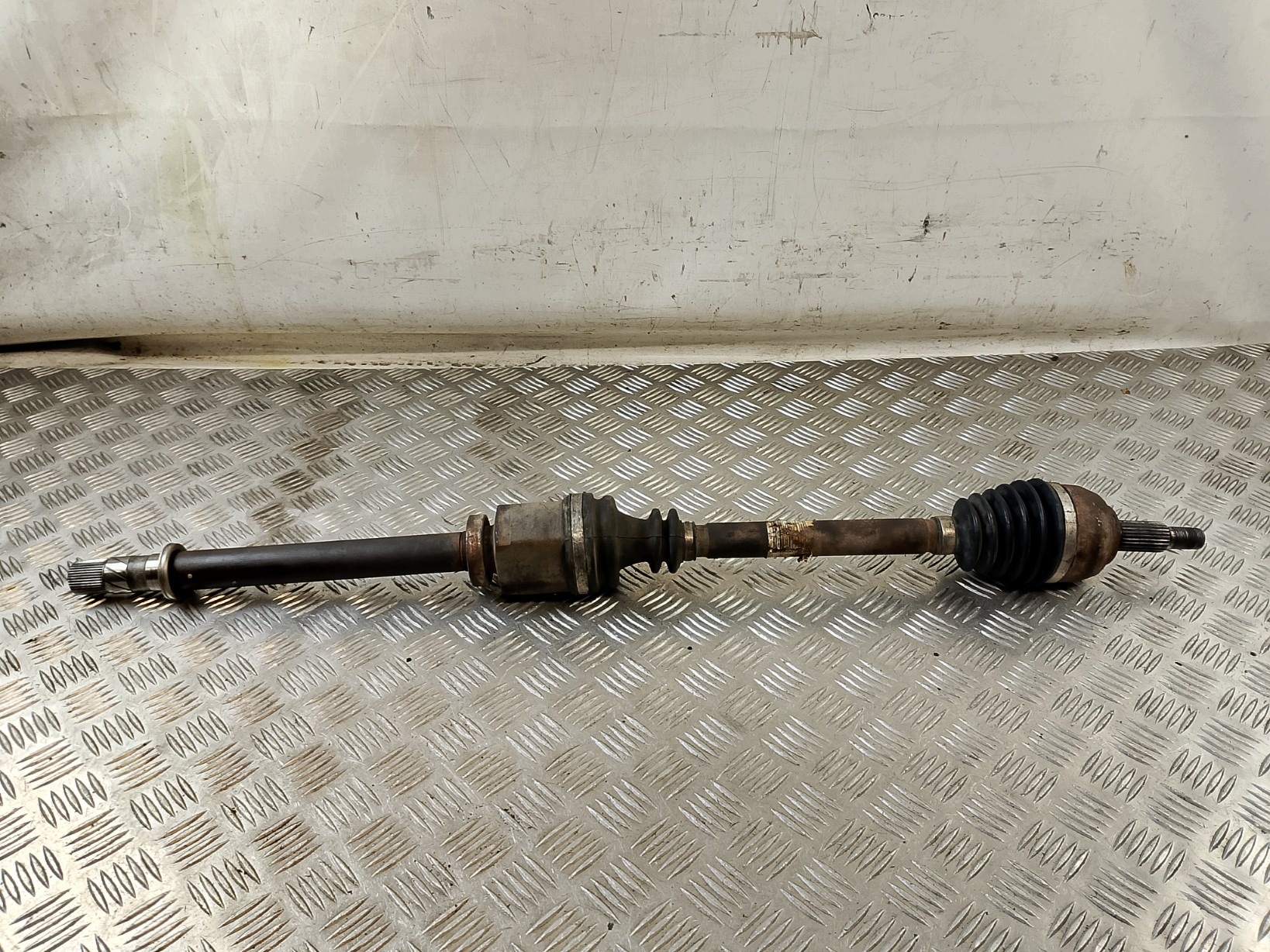 semi-axis right long RENAULT SCENIC II 2 1.9 DCI 8200436366