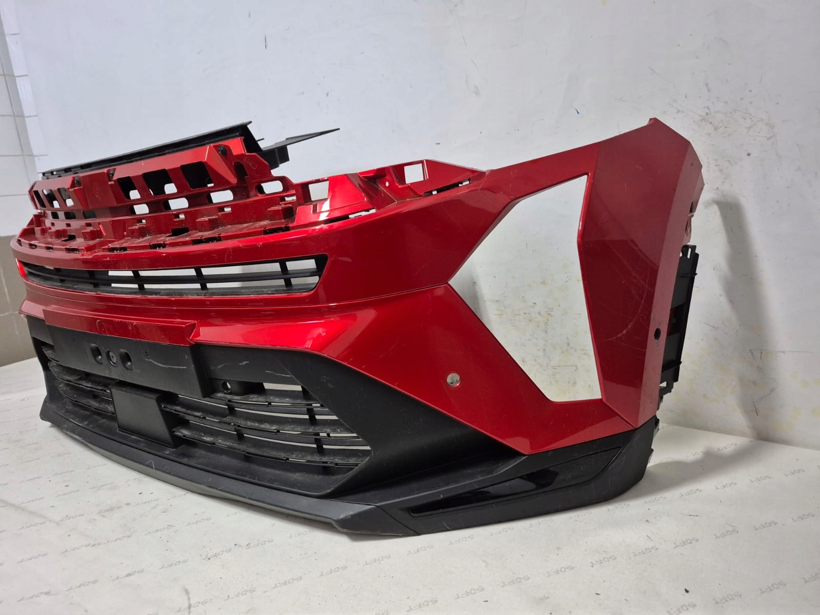 RENAULT CAPTUR II 2 LIFT 24- bumper front front PDC 620264889R