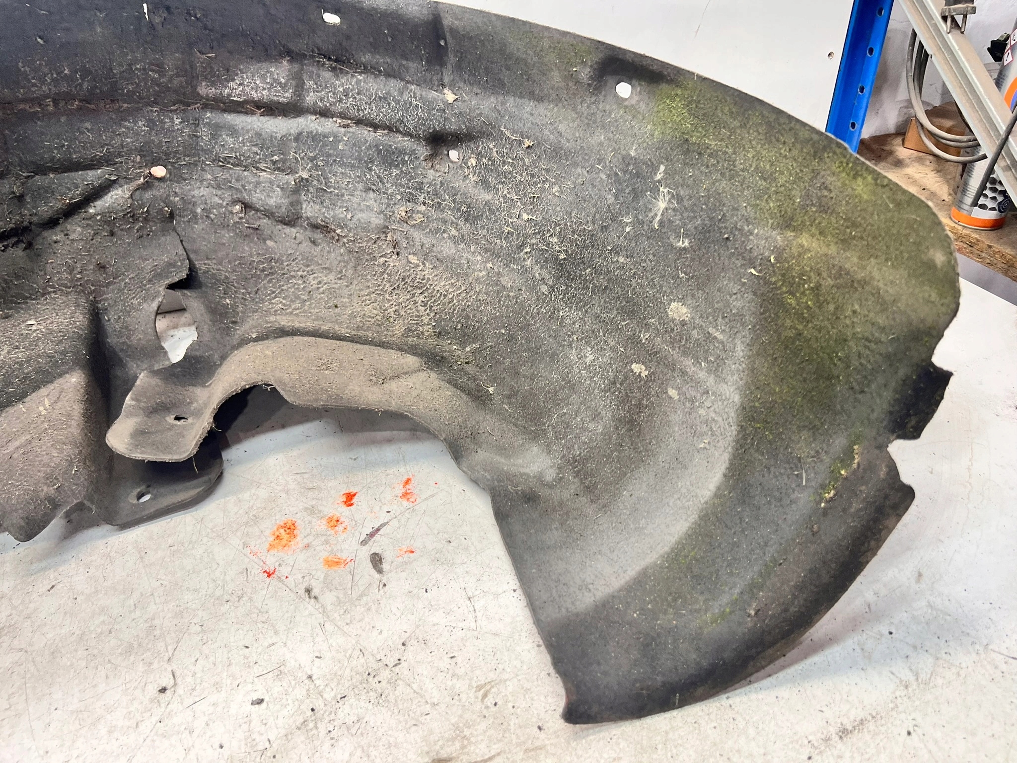 mudguard right rear part MATERIALOWE AUDI A5 8T CABRIO 8F0810172 19/26