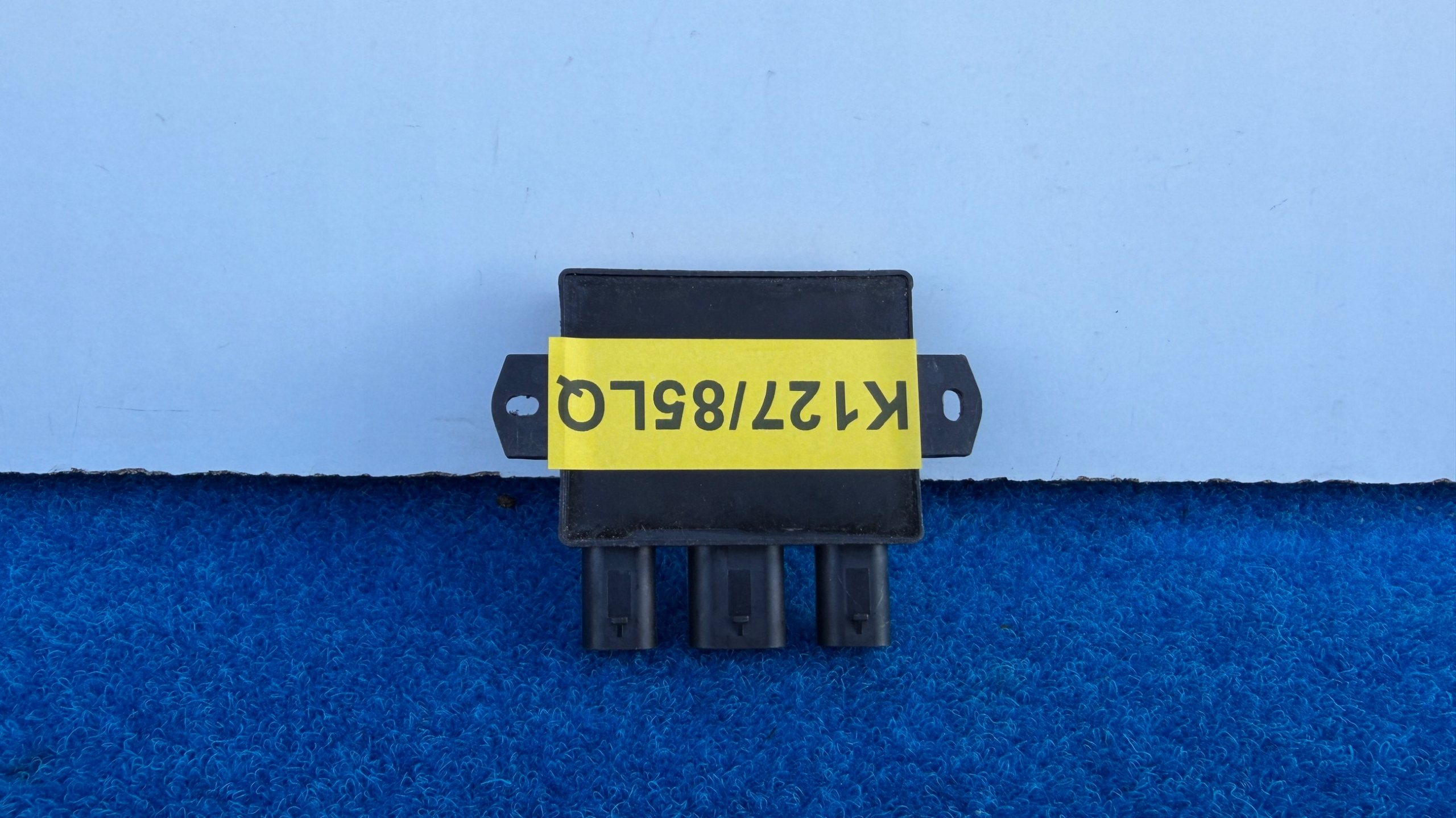 module control unit of the opening bonnet boot QASHQAI J12 X-TRAIL K127/85LQ